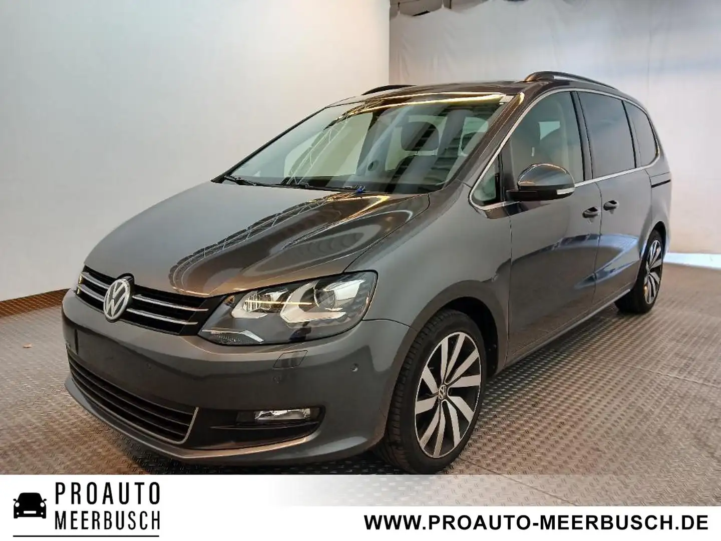 Volkswagen Sharan Comfortline AHK/ACC/PANORAMA/RFK/STNDHZNG Grau - 1
