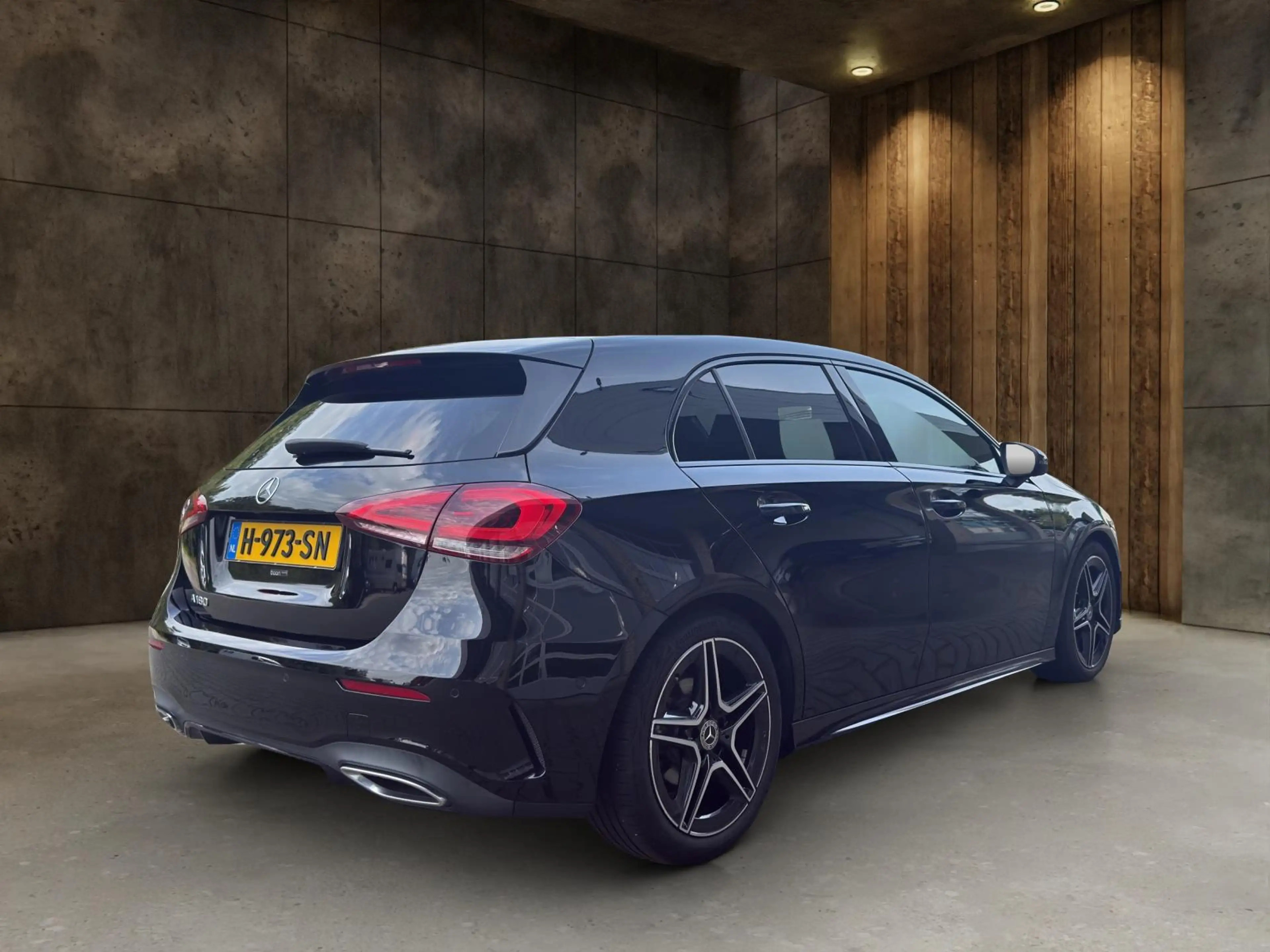 Mercedes-Benz A 180 Business Solution AMG — photo 6