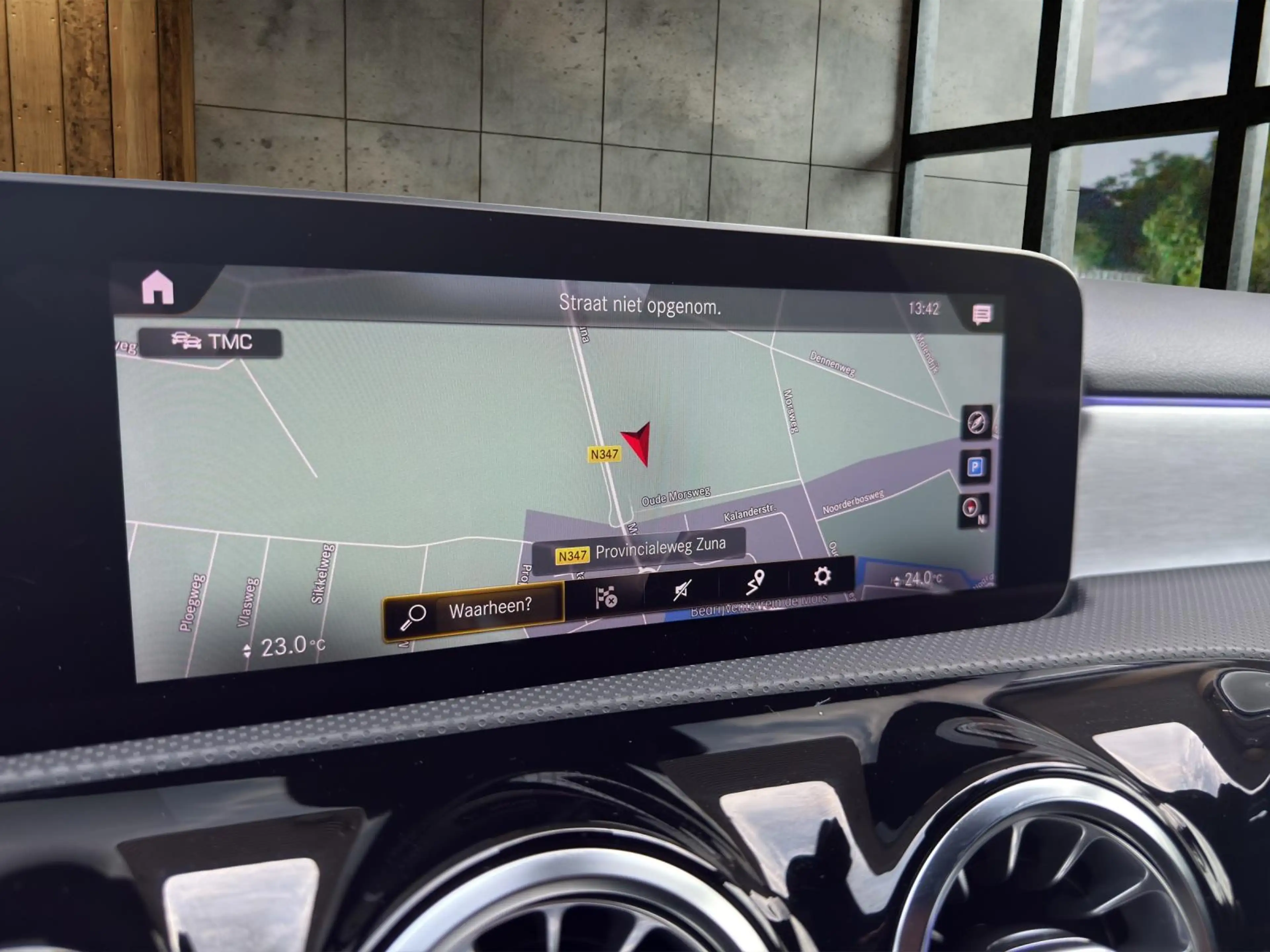 Mercedes-Benz A 180 Business Solution AMG — photo 15