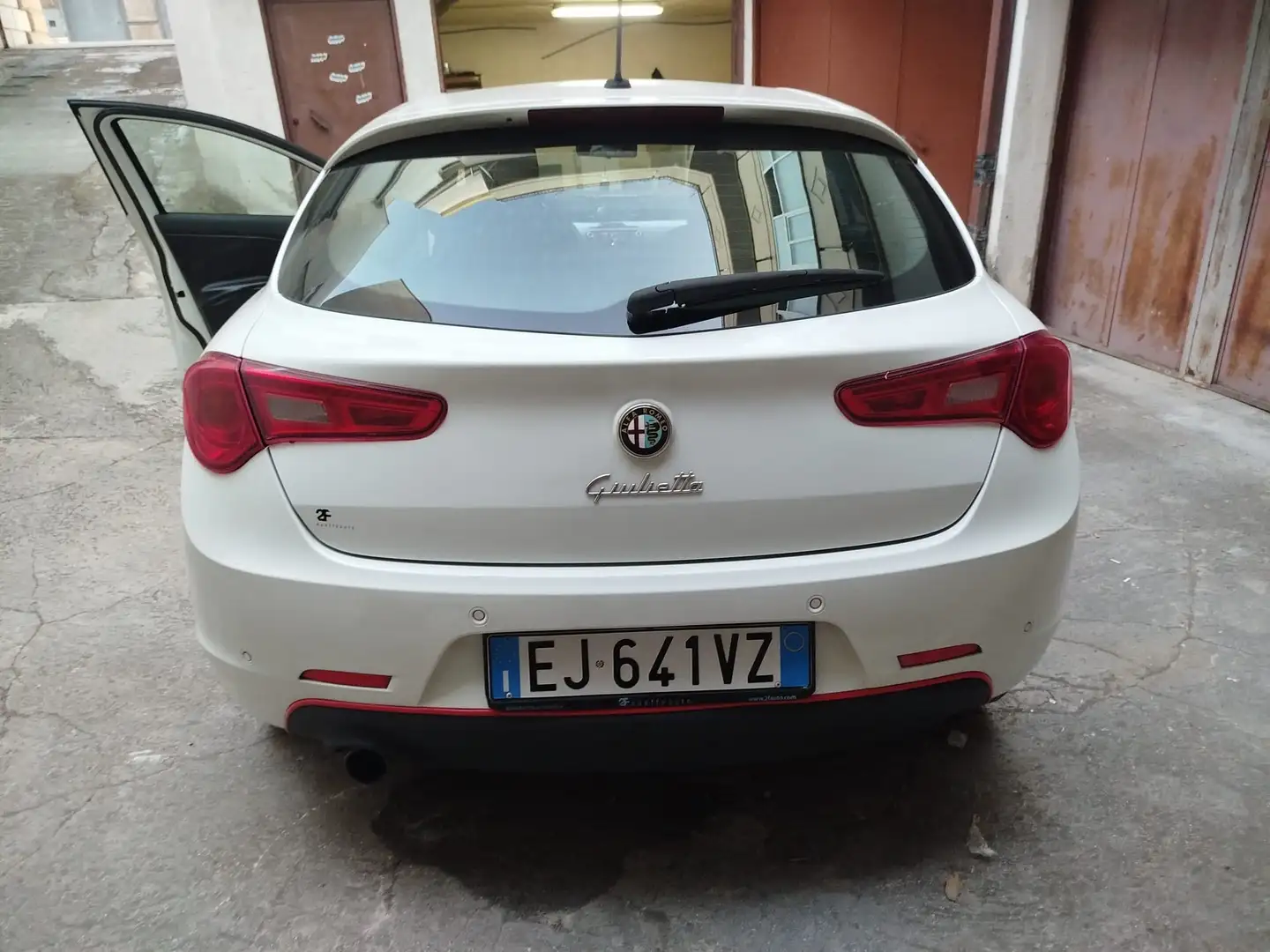 Alfa Romeo Giulietta 1.6 jtdm(2) - 1