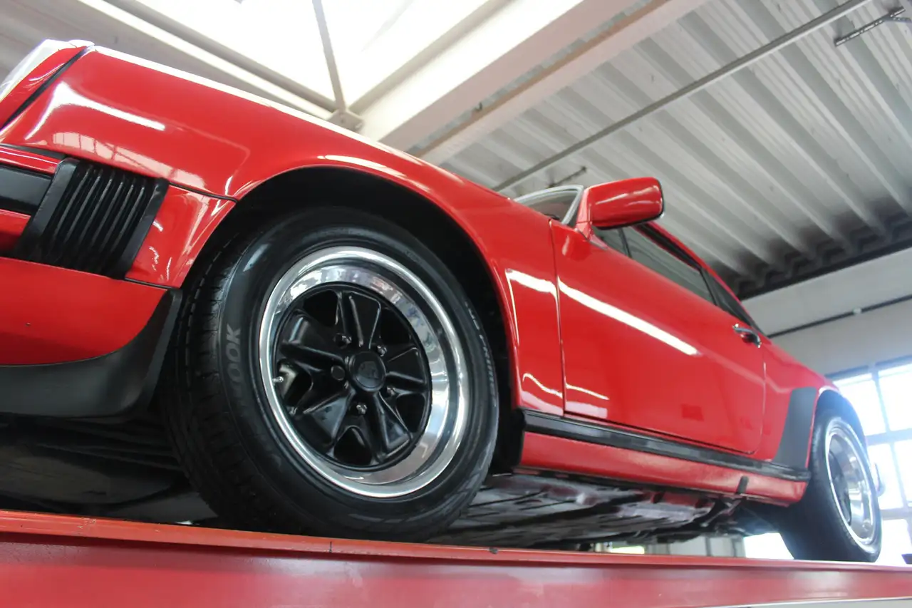 Porsche 911 3.2 Carrera Coupé "In well-preserved condition" Do, foto 11