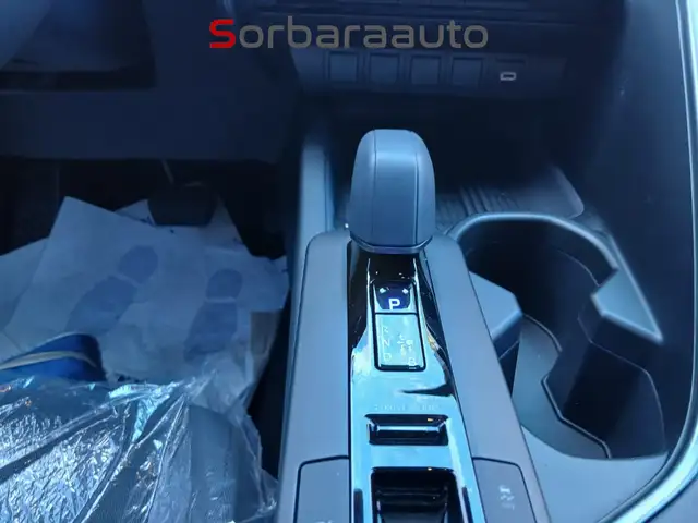 Toyota C-HR view 19