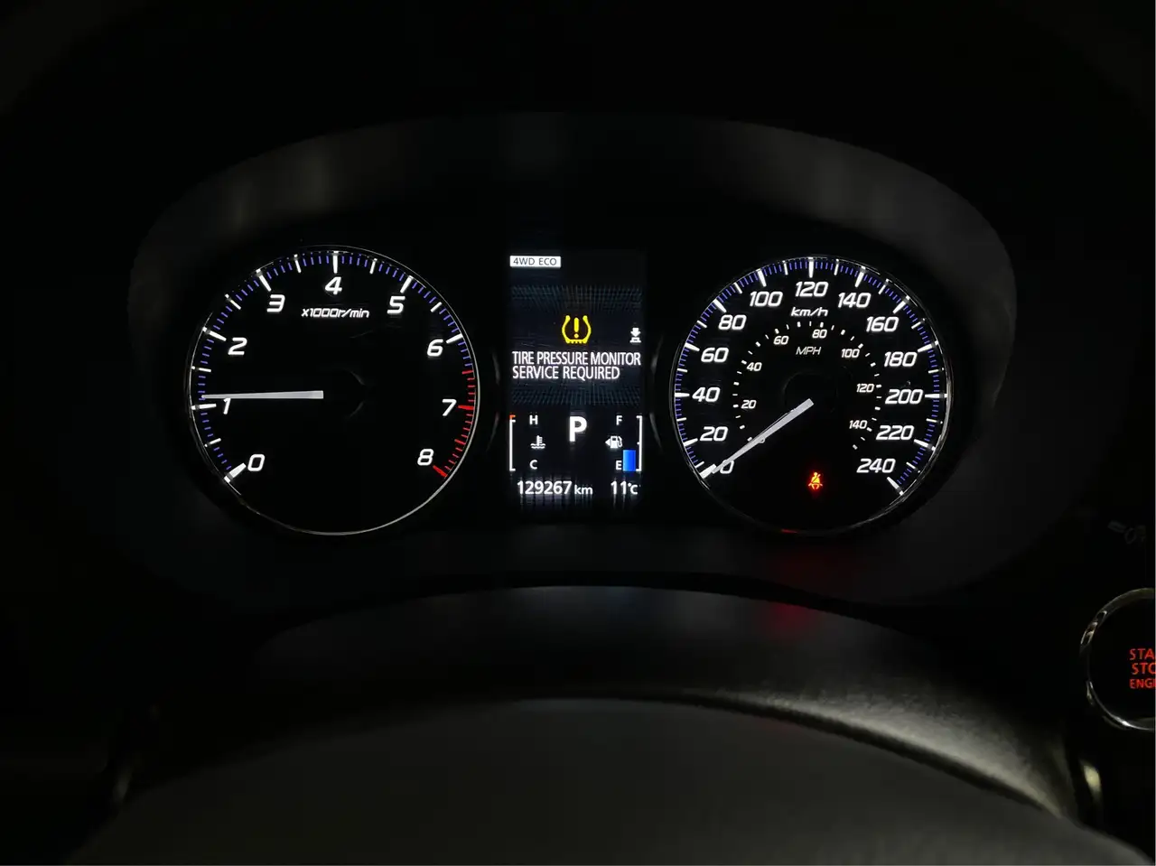 Mitsubishi Outlander снимка Mitsubishi Outlander