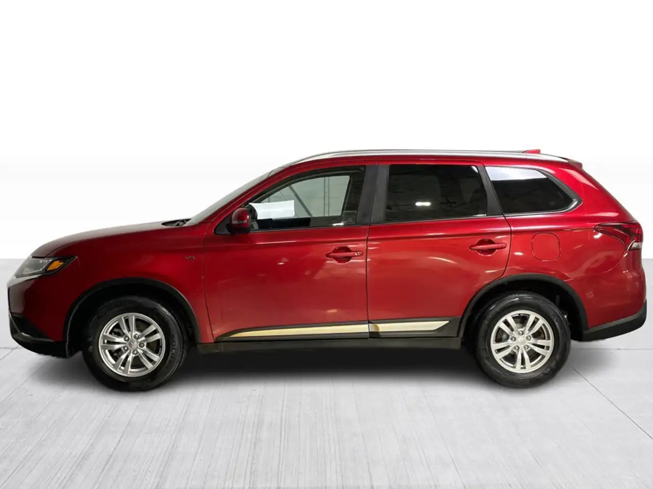 Mitsubishi Outlander снимка Mitsubishi Outlander
