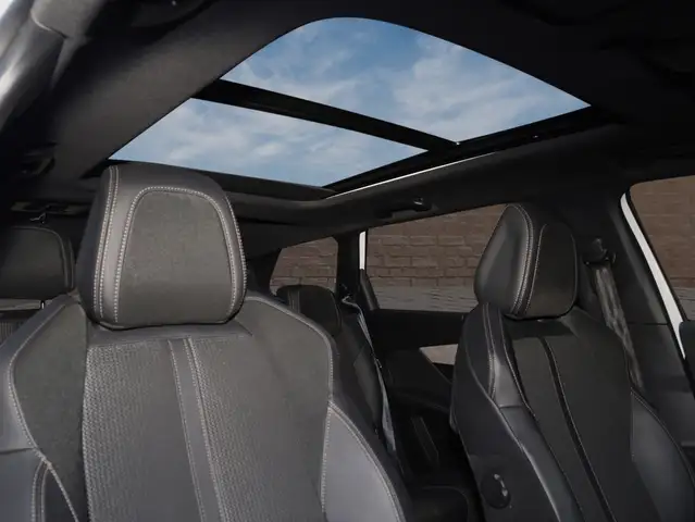Peugeot 5008 view 13