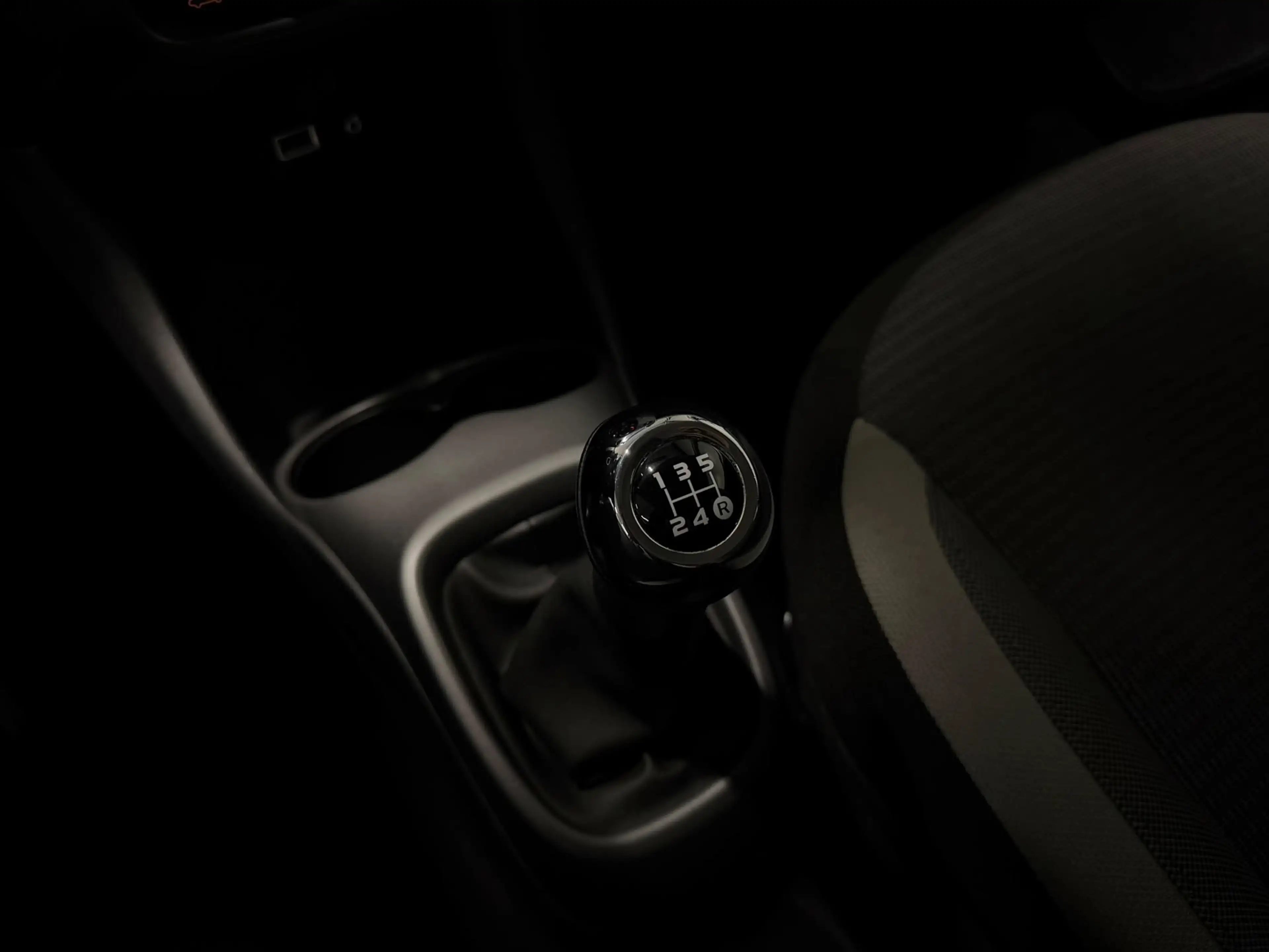 Toyota Aygo 1.0 VVT-i x-play NAVI NL Auto NAP Camera Cruise — photo 13