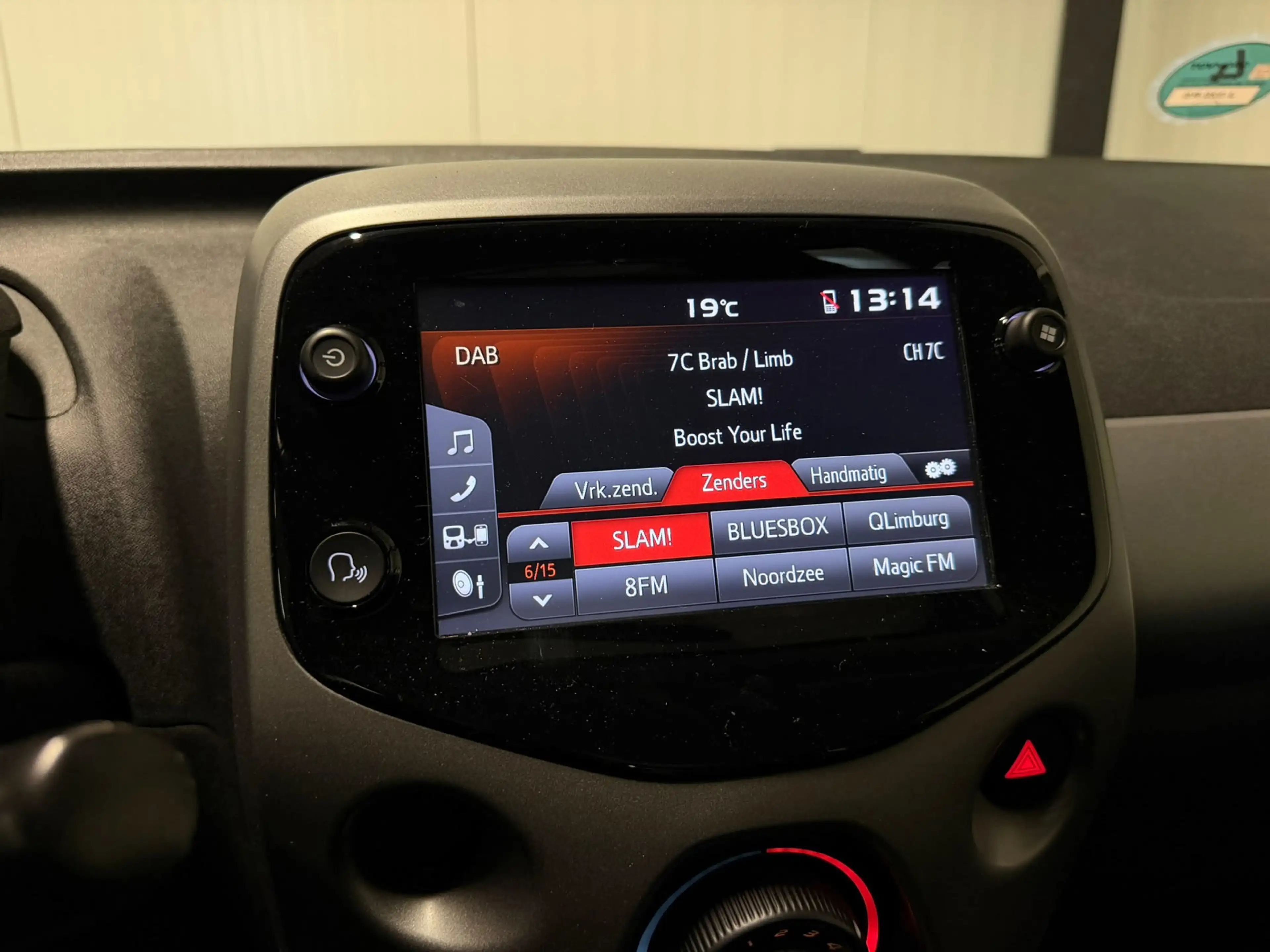 Toyota Aygo 1.0 VVT-i x-play NAVI NL Auto NAP Camera Cruise — photo 14