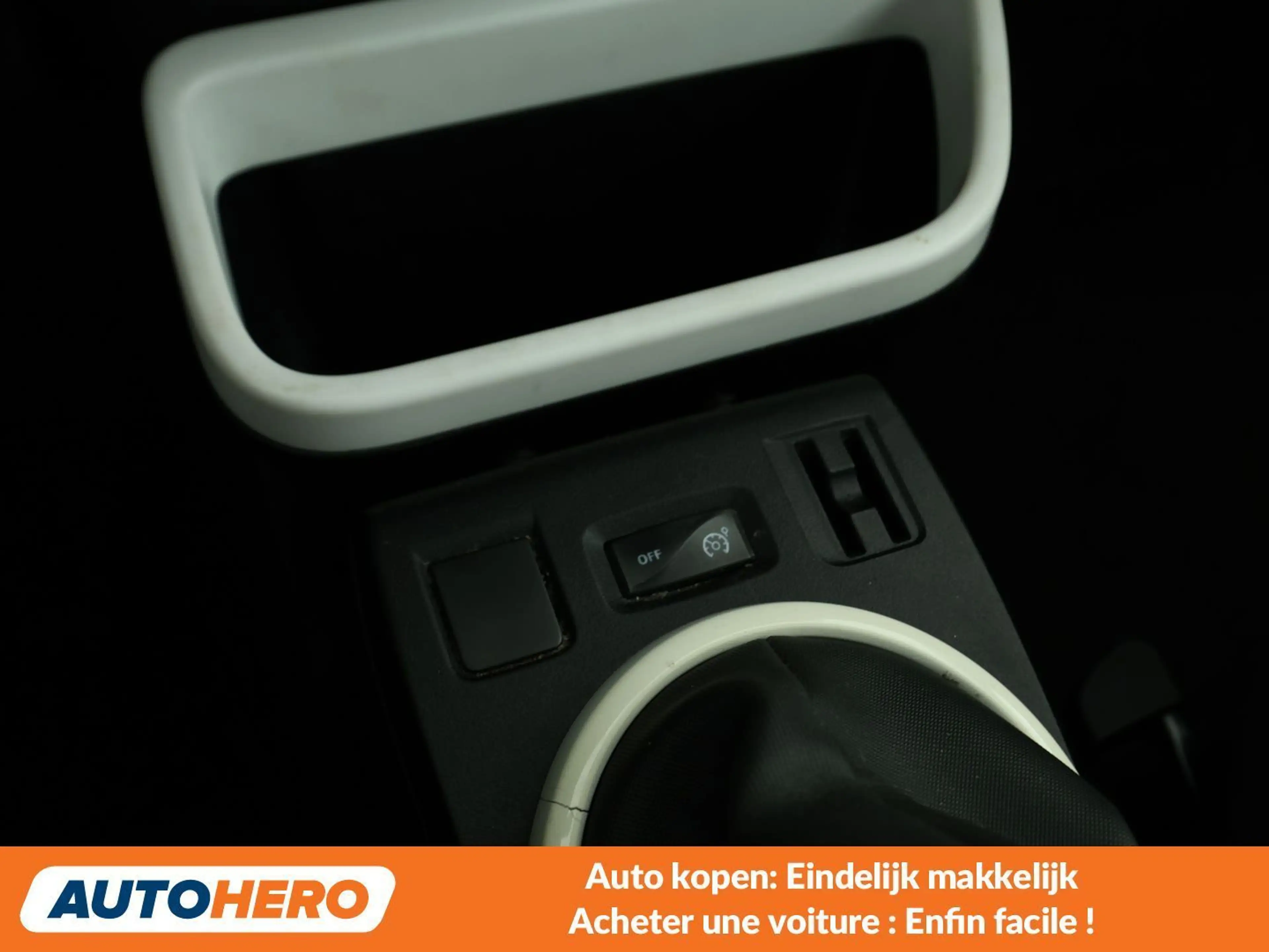 Renault Twingo 1.0 SCe Energy Dynamique — photo 9