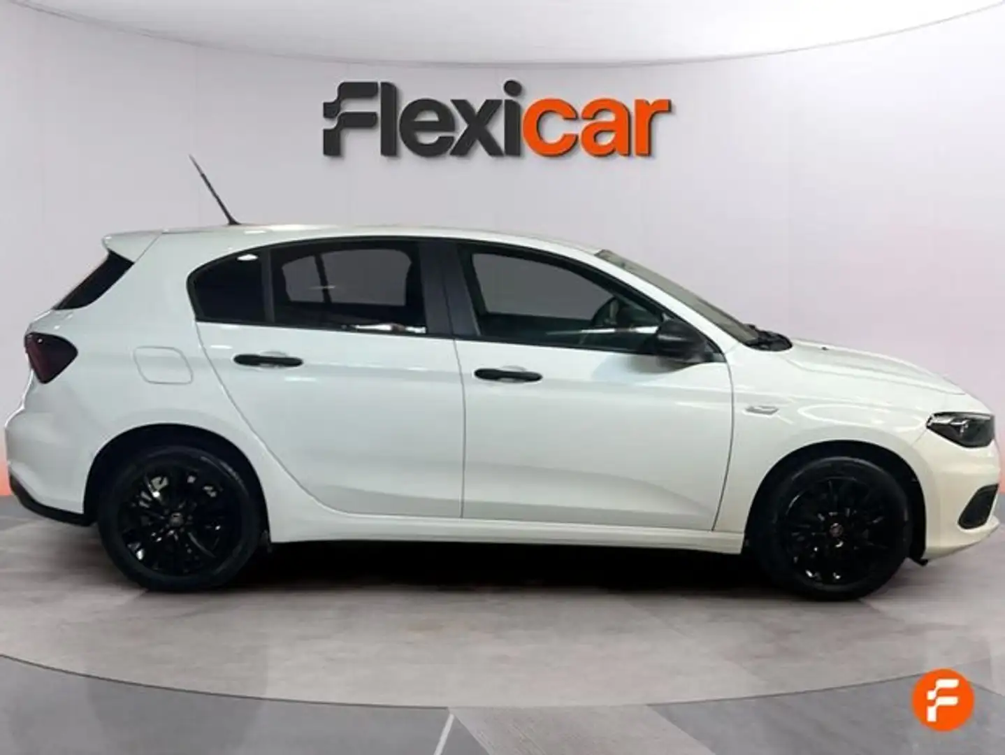 Fiat Tipo 1.4+16v+Pop+70kW+%2895CV%29+gasolina+5P Blanco - 2