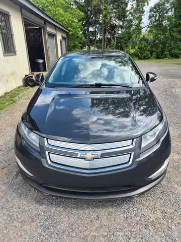 Chevrolet Volt 2015 — photo 2