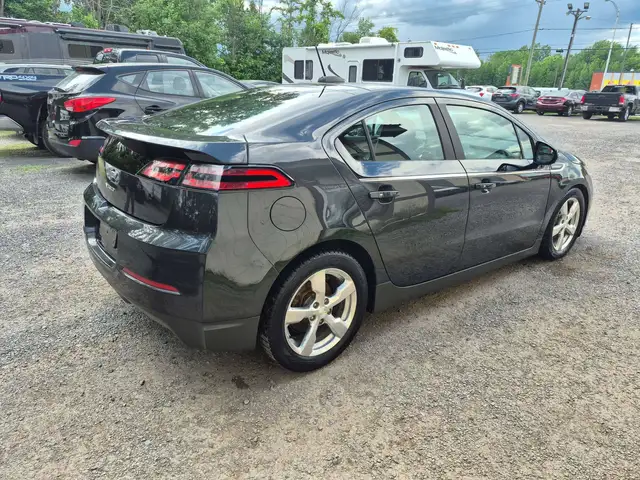 Chevrolet Volt 2015 — photo 6