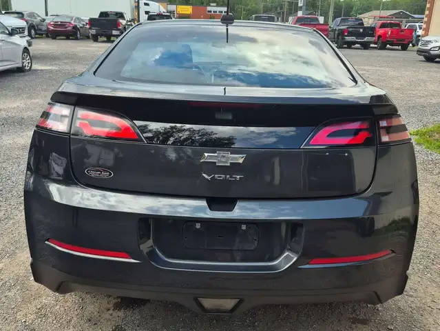 Chevrolet Volt 2015 — photo 7