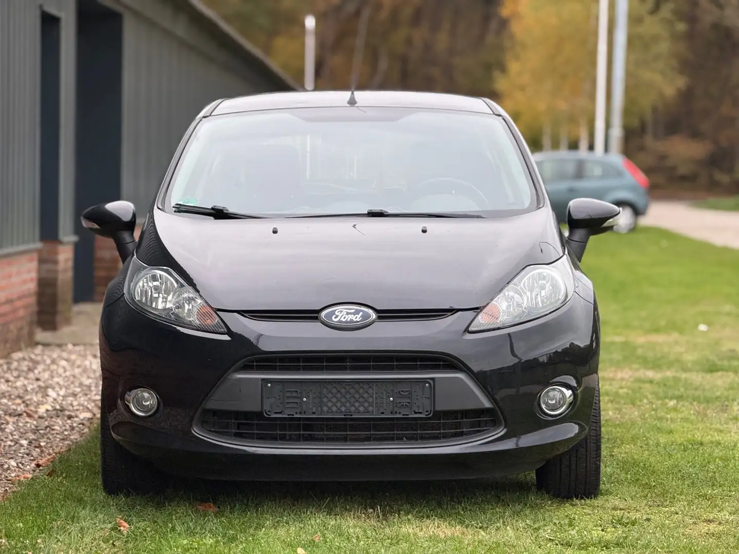 Ford Fiesta 1.25 Champion Zwart - 2