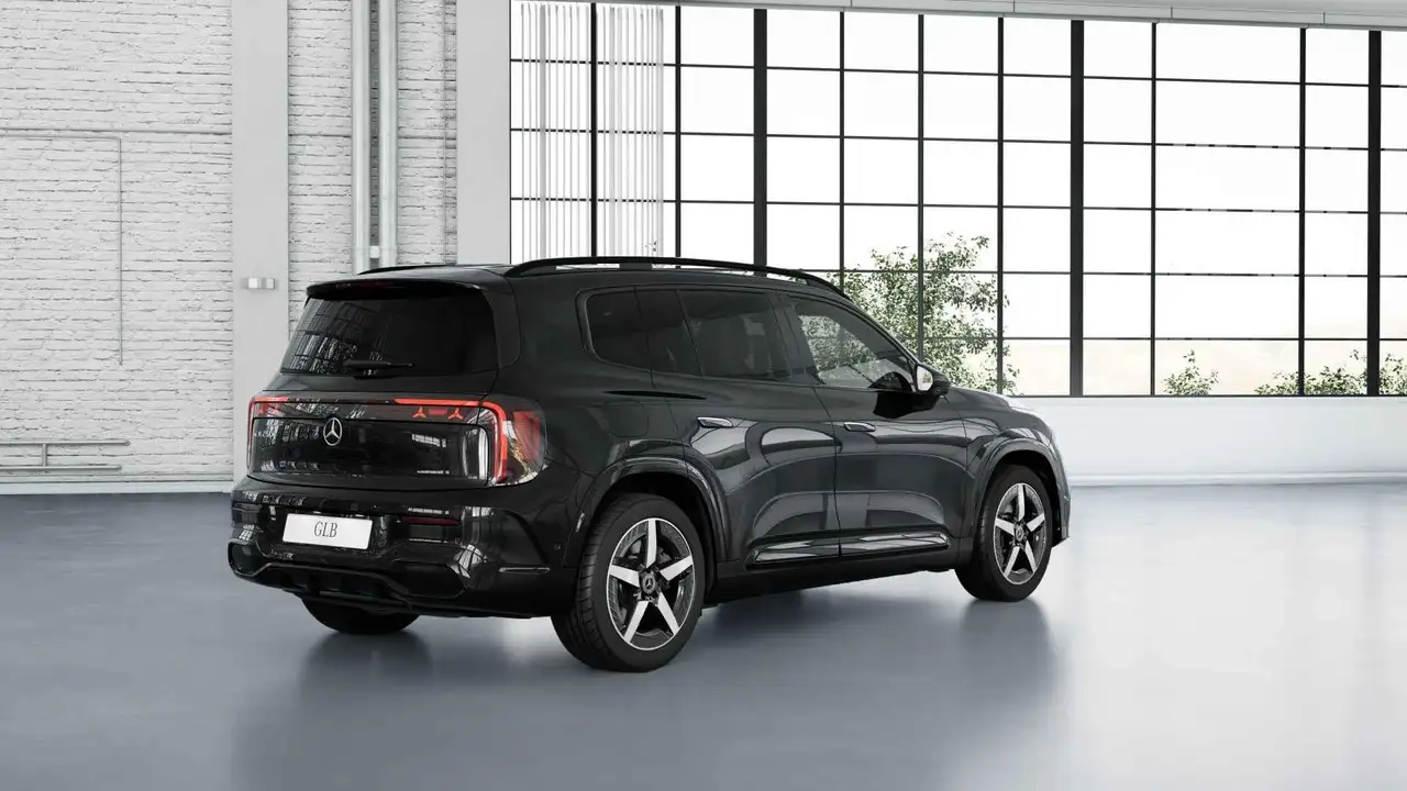 Mercedes-Benz GLB 2026
