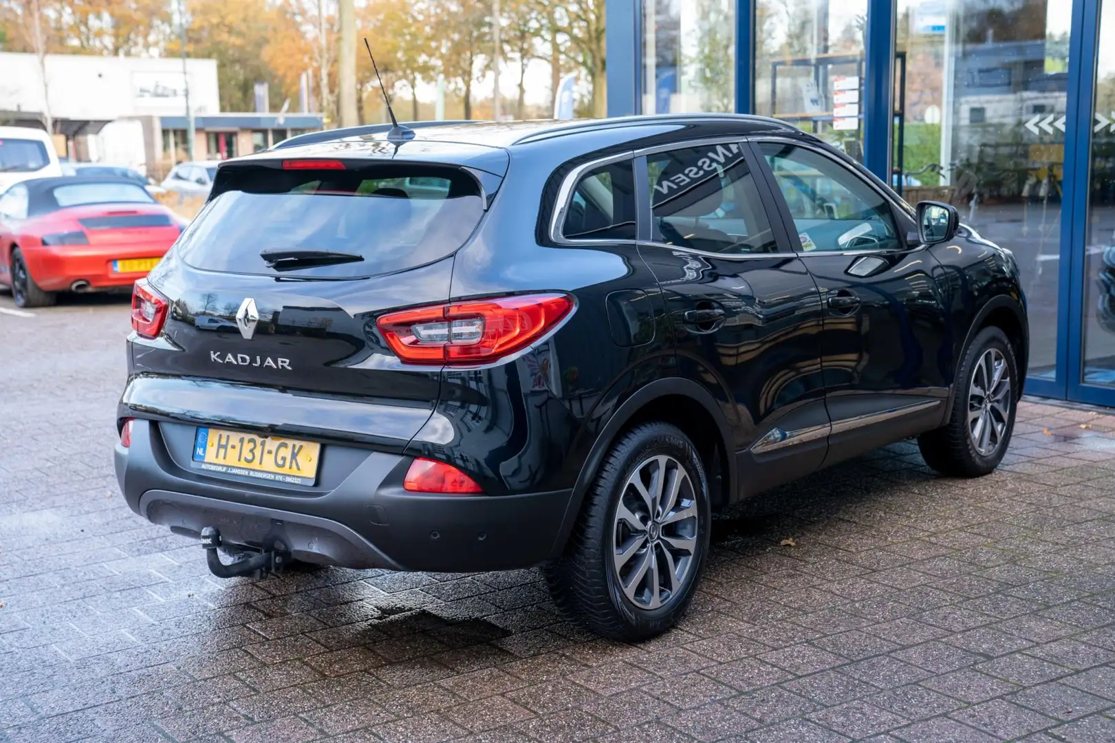 Renault Kadjar 1.2 TCe Intens|Prijs rijklaar incl 12 mnd garantie Zwart - 2