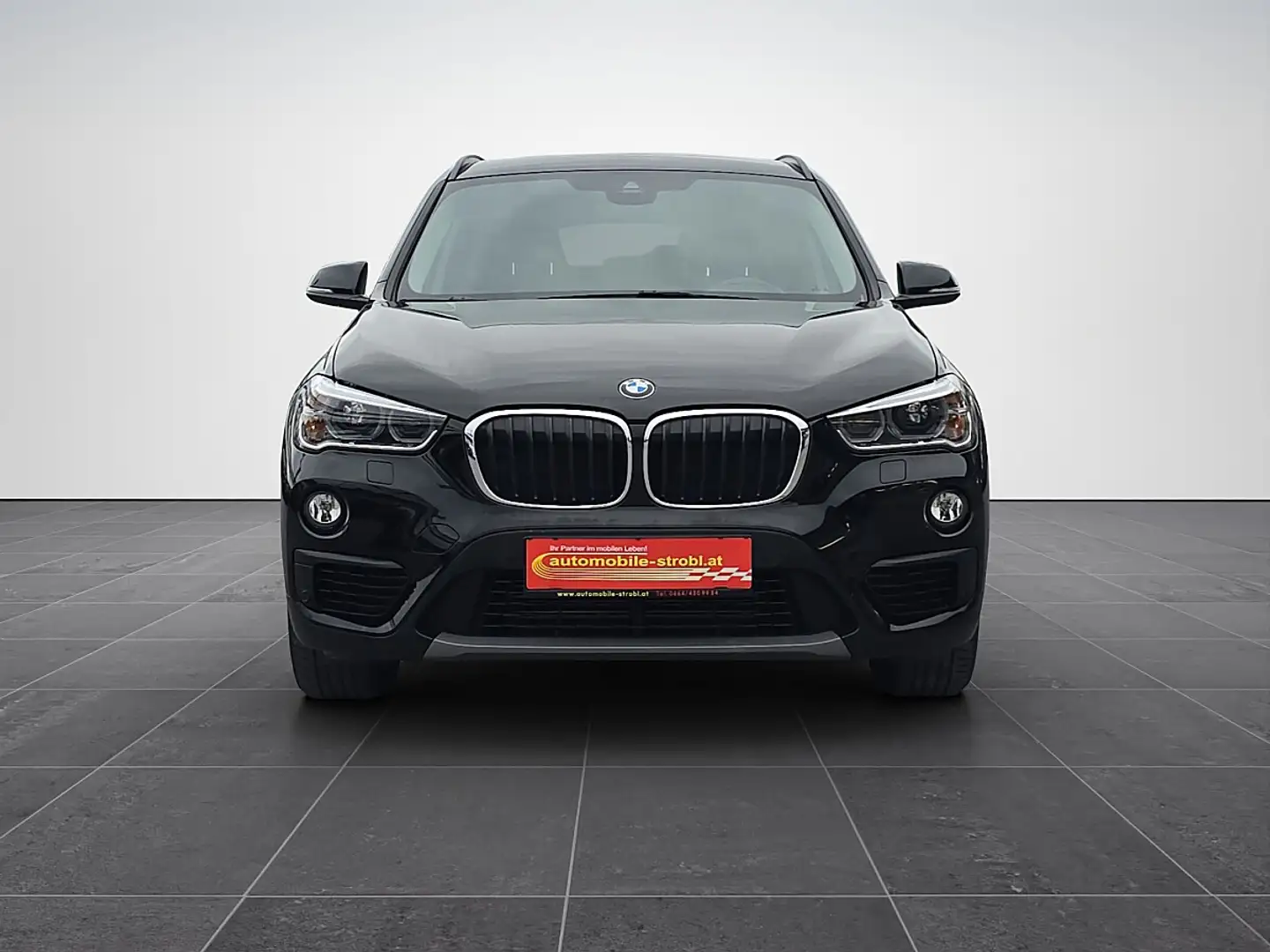 BMW X1 xDrive18d Adv.*LED*AHV*Navi*GARANTIE* Schwarz - 2