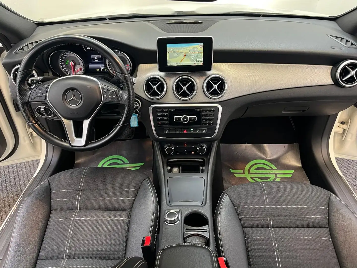 Mercedes-Benz CLA 220 CDI Automatica Sport EURO6|PADDLES|TETTO|18' Nero - 2