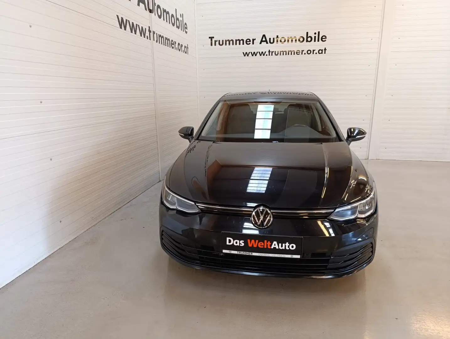 Volkswagen Golf Life TSI Schwarz - 2