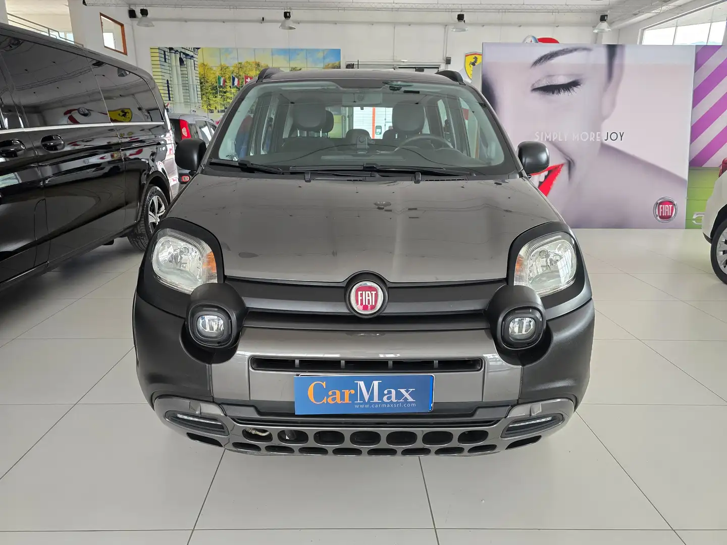 Fiat Panda Cross 1.0 70CV Hybrid **UNIPRO*33.000KM** Grijs - 2