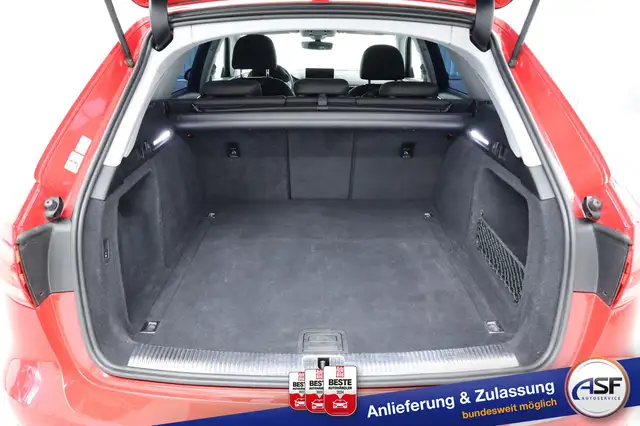 Audi A4 Avant view 12