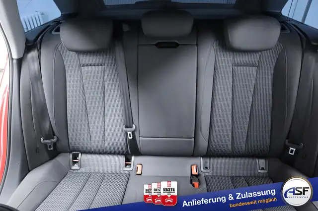 Audi A4 view 21