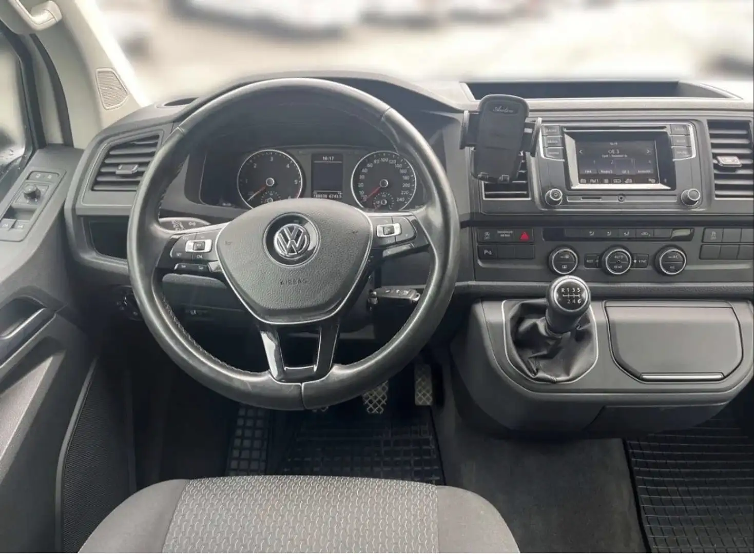 Volkswagen T6 Multivan Multivan Trendline 2,0 TDI 4Motion BMT Weiß - 2