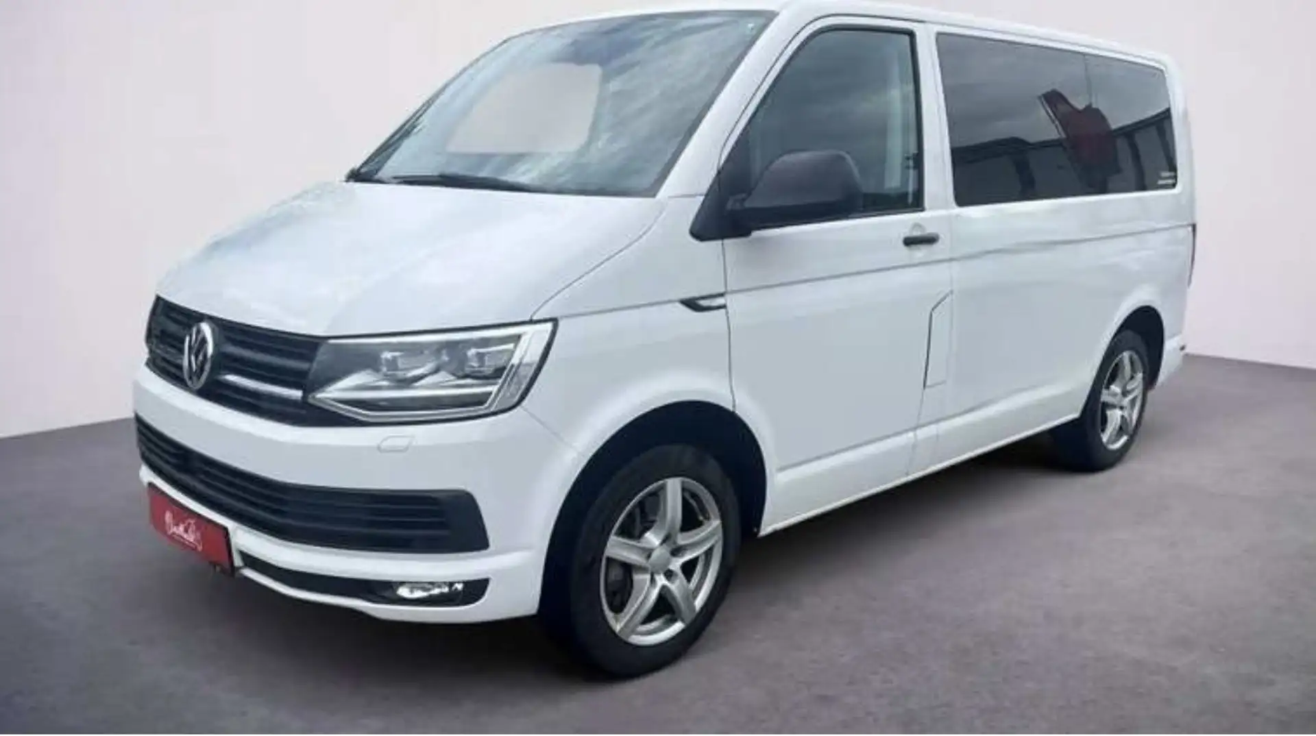 Volkswagen T6 Multivan Multivan Trendline 2,0 TDI 4Motion BMT Weiß - 1