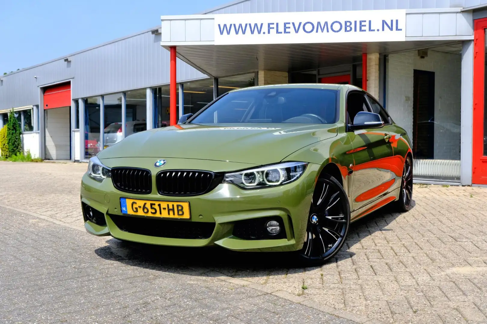 BMW 420 4-serie Coupé 420i 184pk M Sport Aut. Leder|Sporst Groen - 1