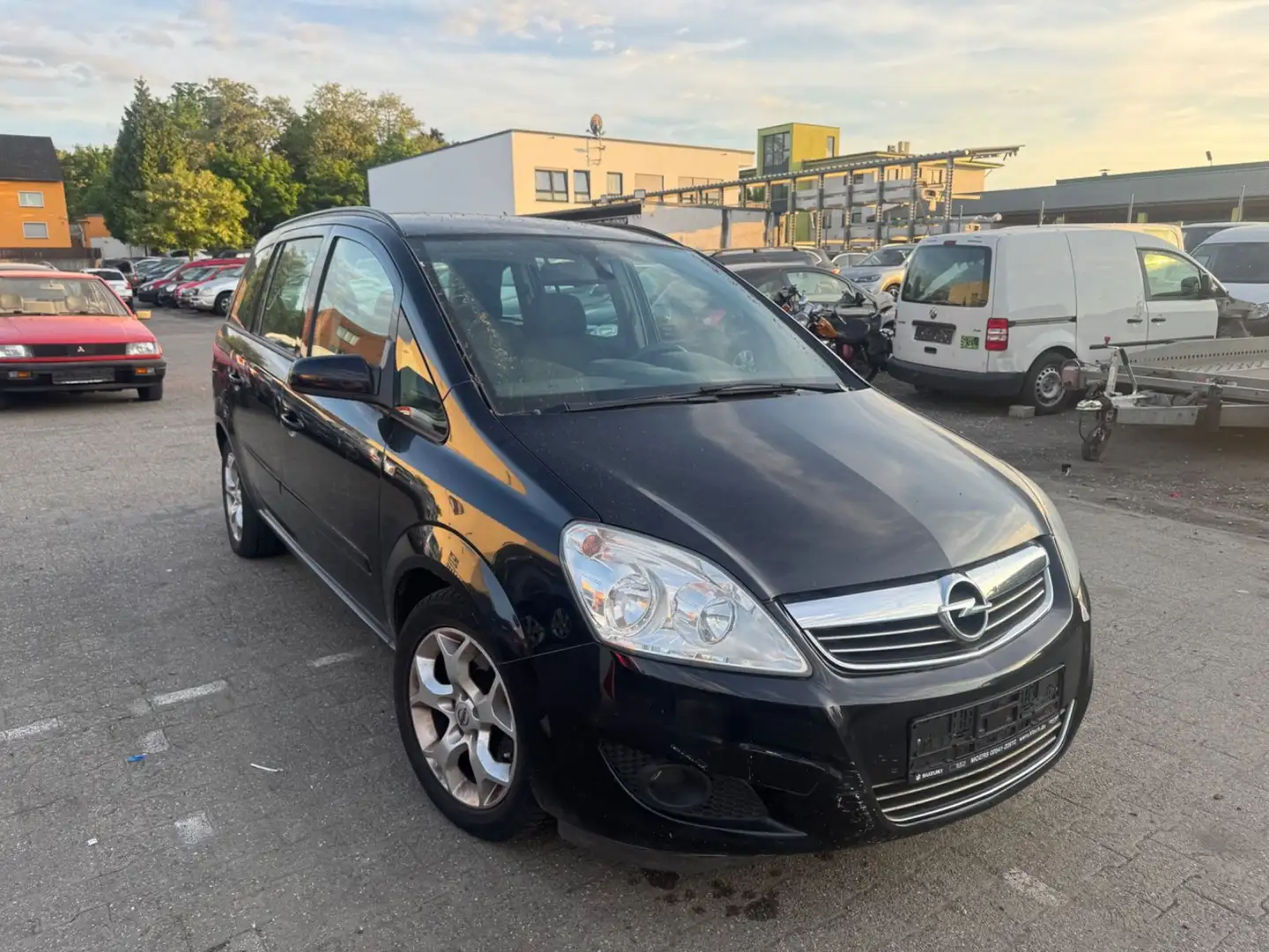 Opel Zafira 899 Noir - 1