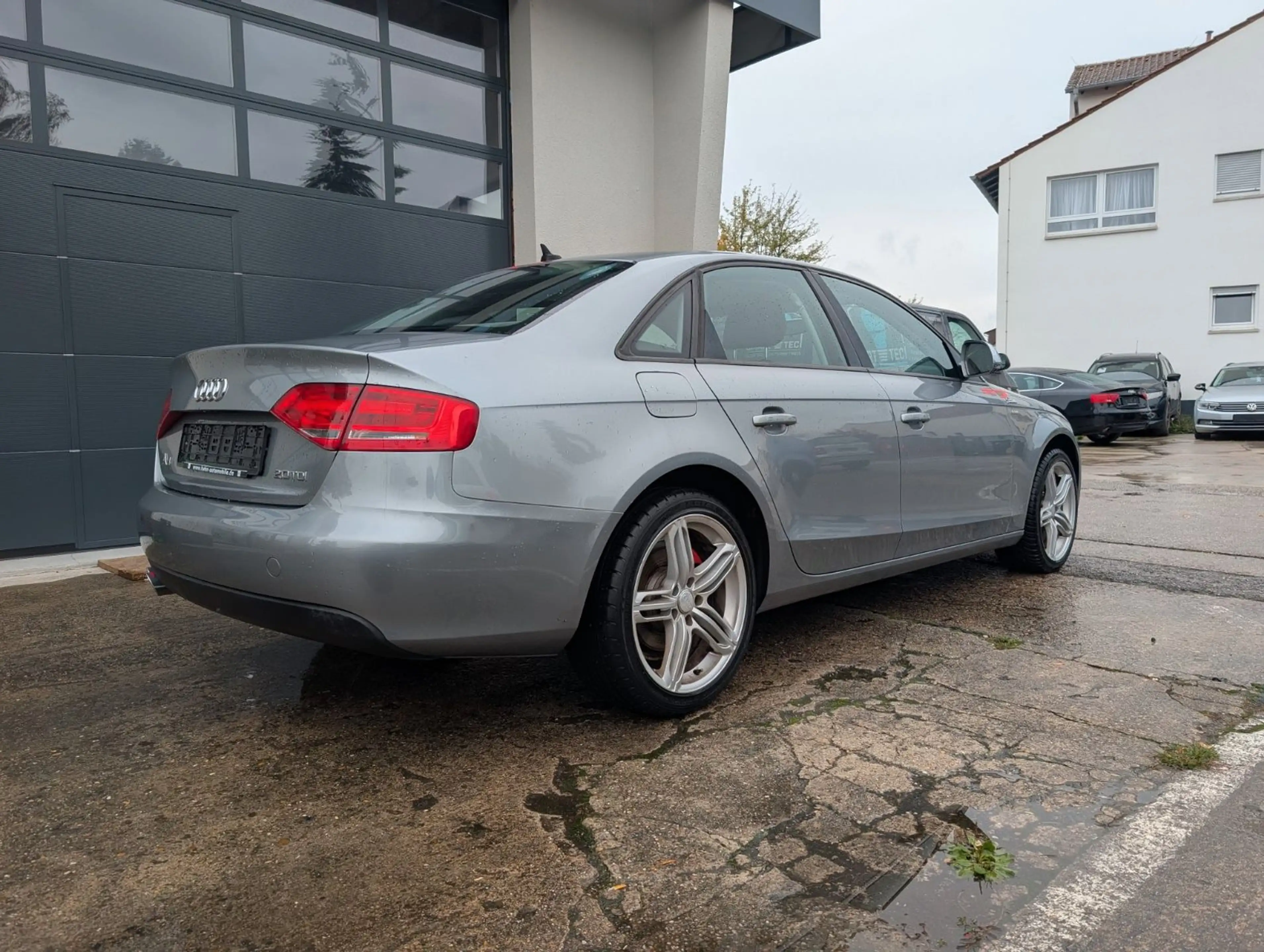 Audi A4 2.0 TDI (DPF) Attraction — photo 4