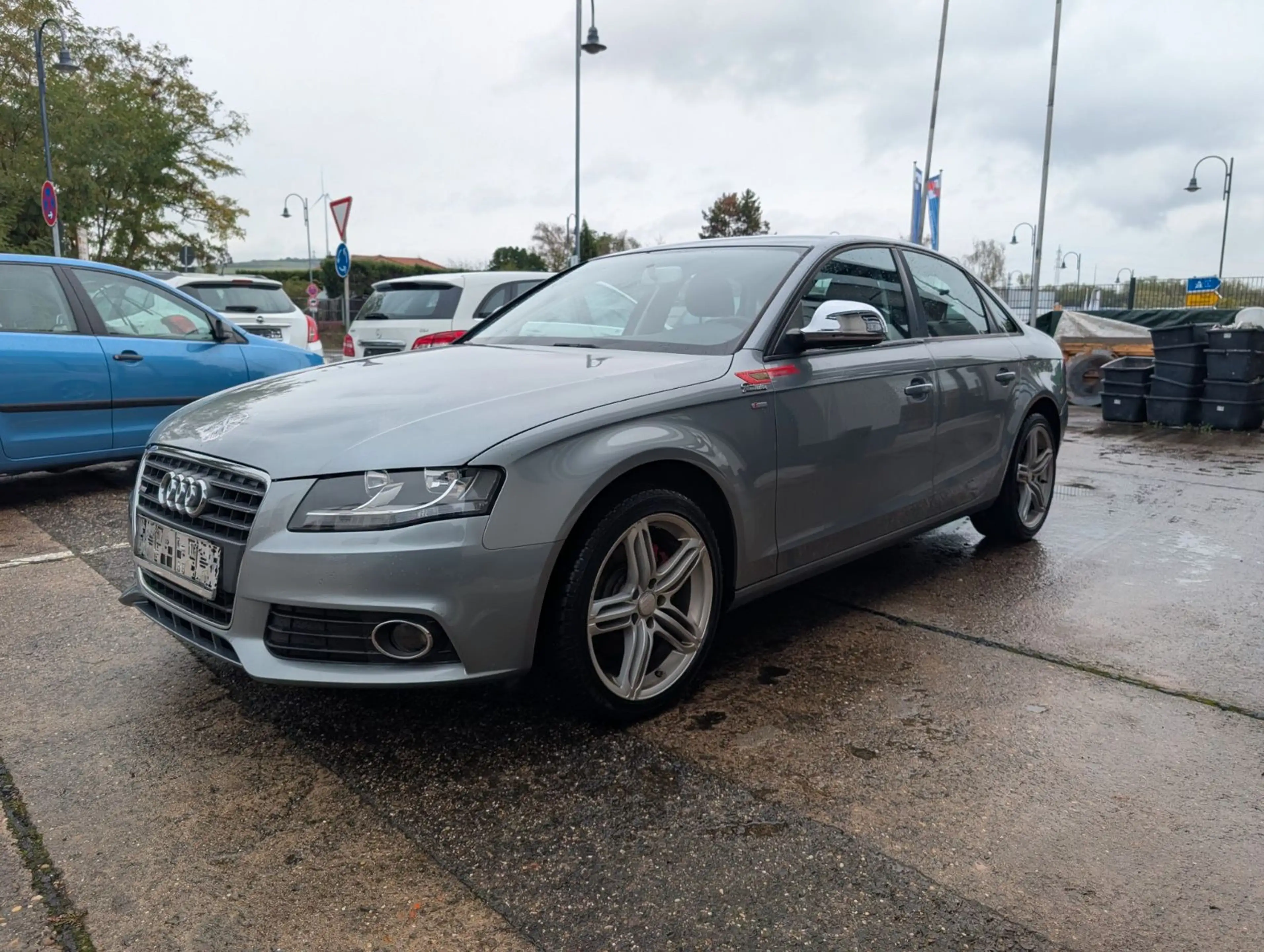 Audi A4 2.0 TDI (DPF) Attraction