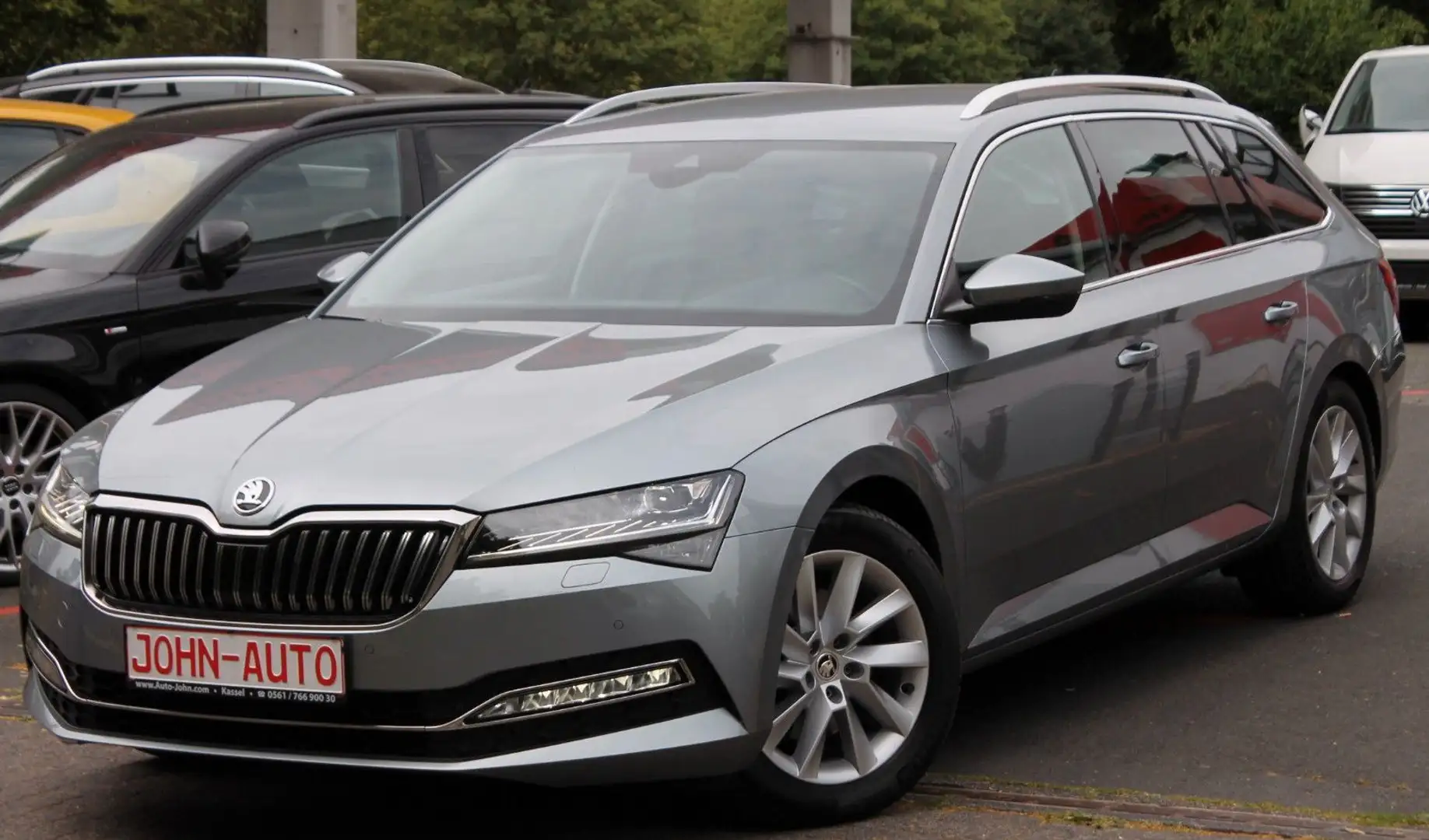 Skoda Superb Combi Premium Edition 4x4 *Leder*Standhzg Grigio - 1