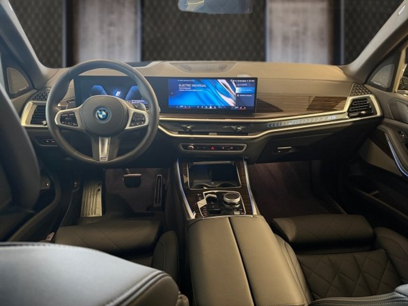 BMW X5 xDrive50e G05 XB1 — photo 9