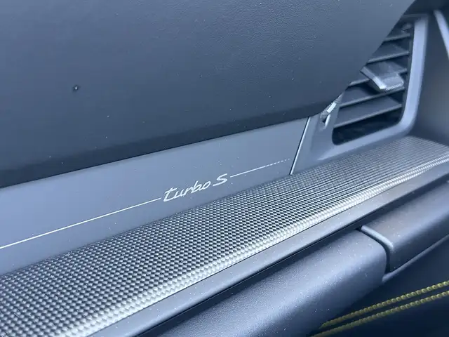Porsche 992 911 992.2 Carrera Cabrio Turbo S PDK / SportDes... Ansicht 42