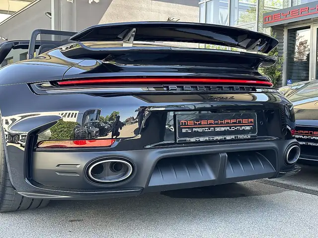 Porsche 992 911 992.2 Carrera Cabrio Turbo S PDK / SportDes... Ansicht 15