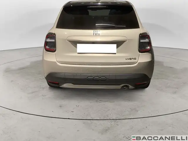 Fiat 600 view 3