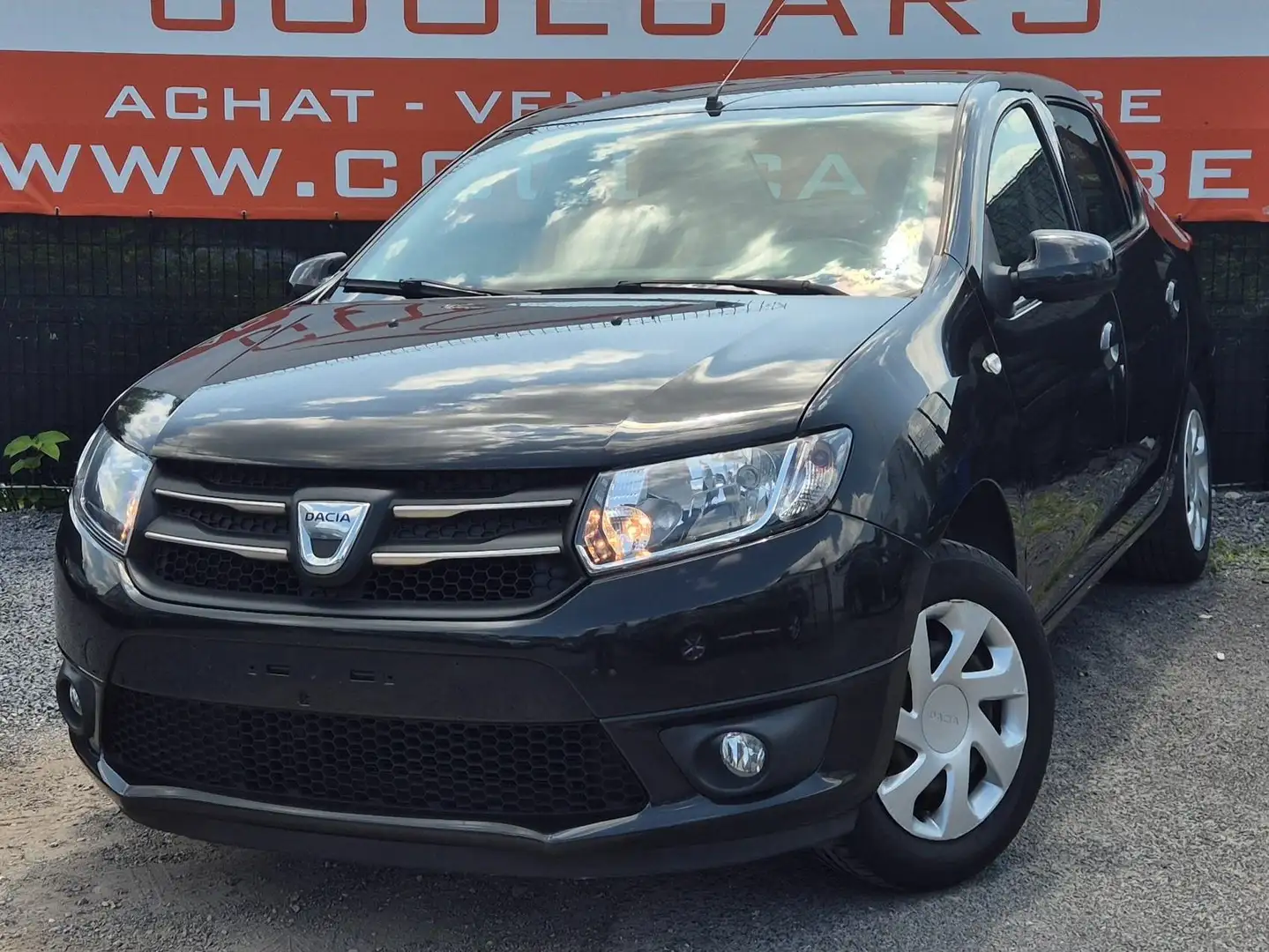 Dacia Logan 1.2i Ambiance-GARANTIE 1AN-BLUETOOTH-CLIM-PDC Noir - 1