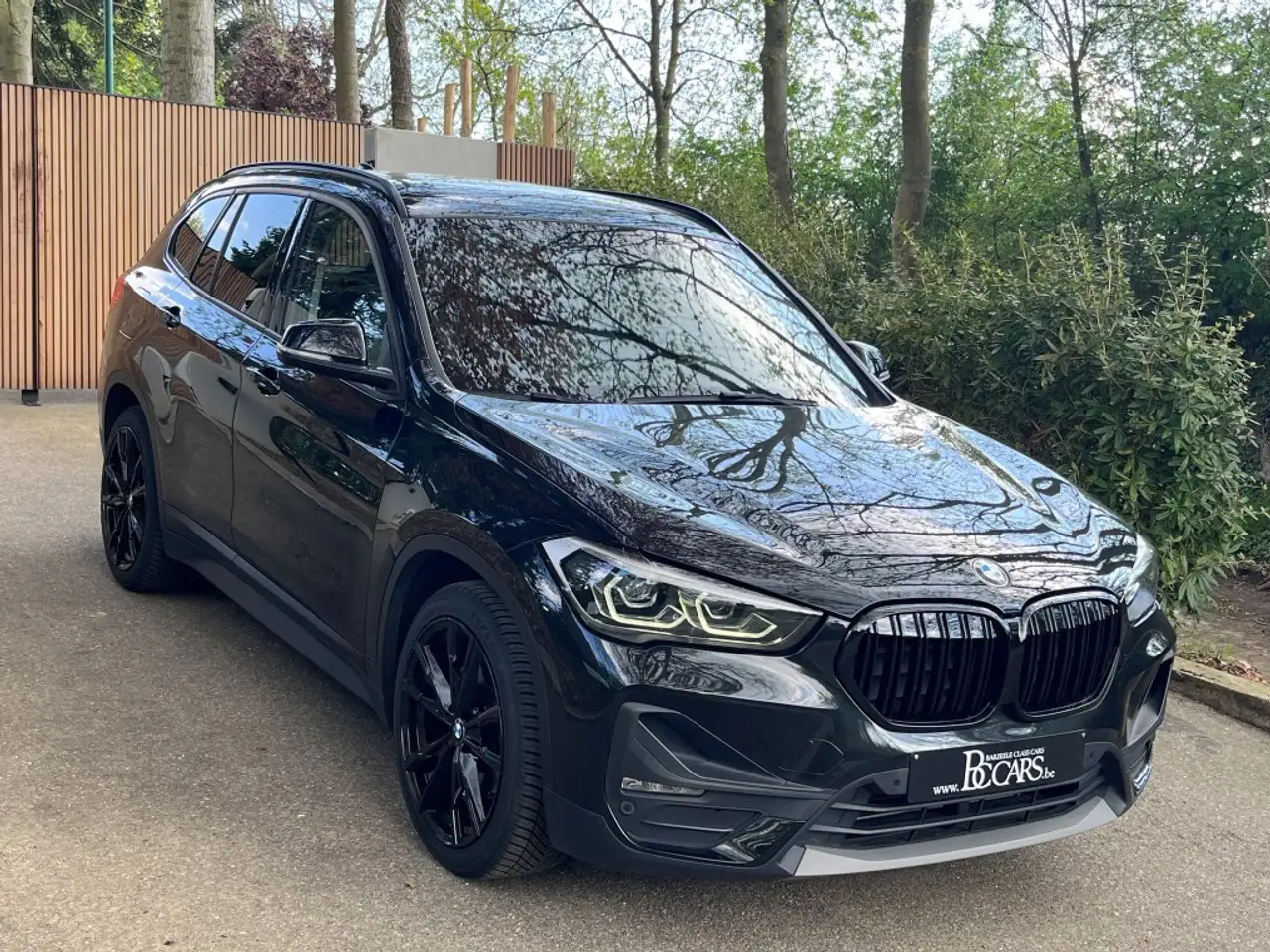 BMW X1 25e Full Led-Prof-Head Up-Verwarmd Leer-Cam-19"