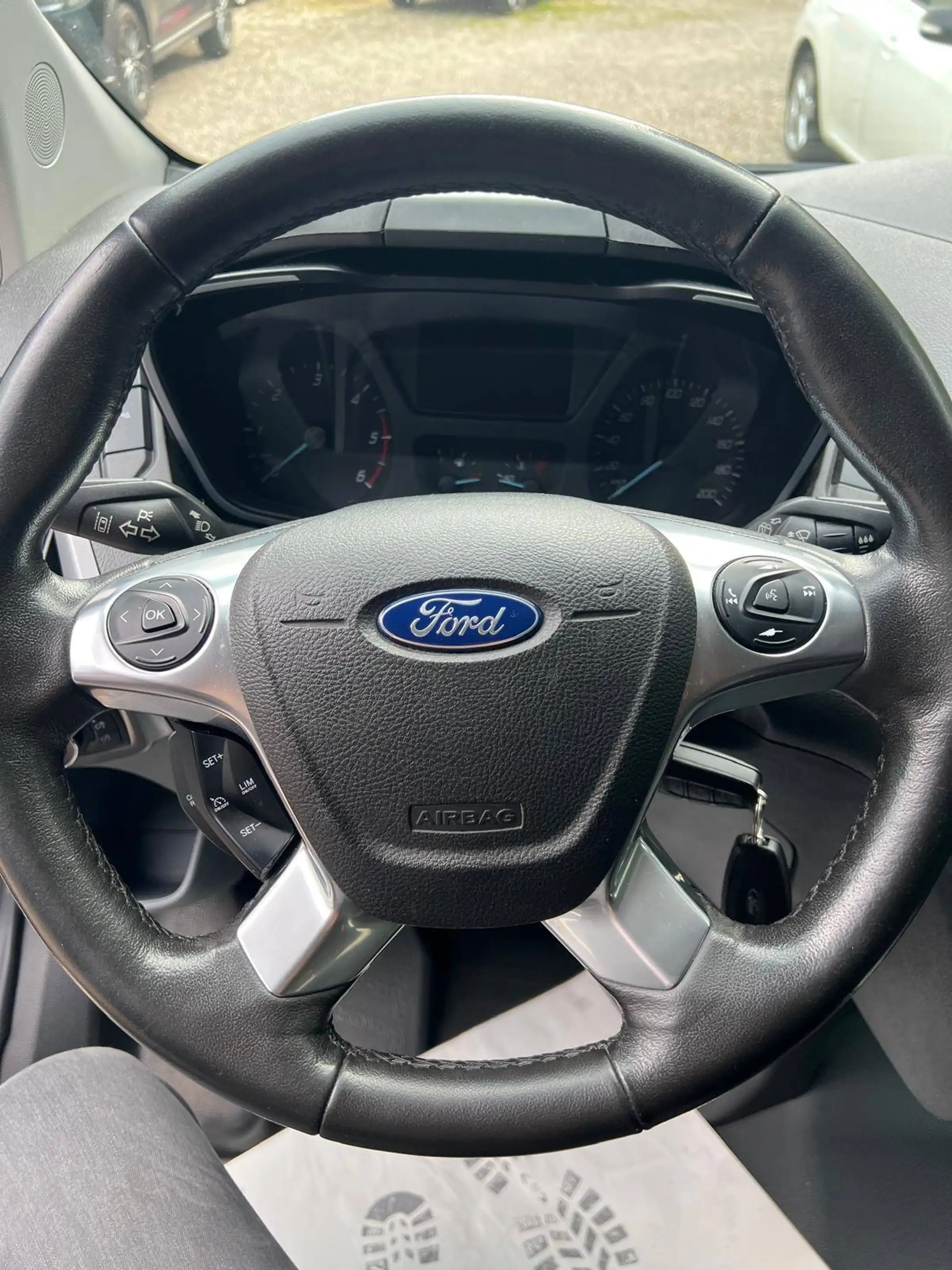 Ford Tourneo Custom 310 L1 Trend — photo 8