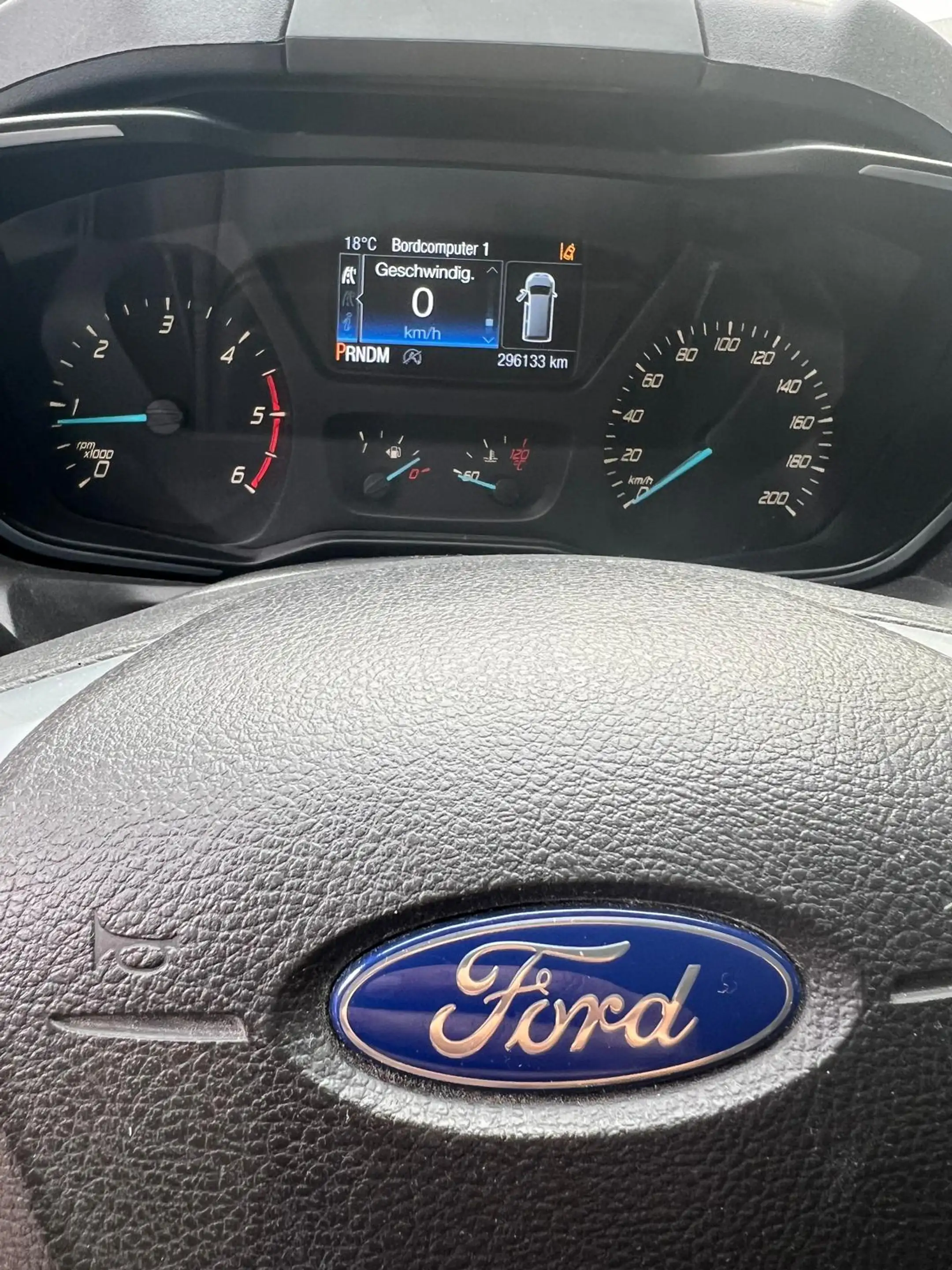 Ford Tourneo Custom 310 L1 Trend — photo 10