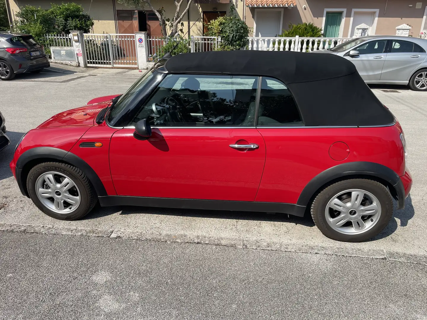 MINI One Cabrio 1.6 - 1