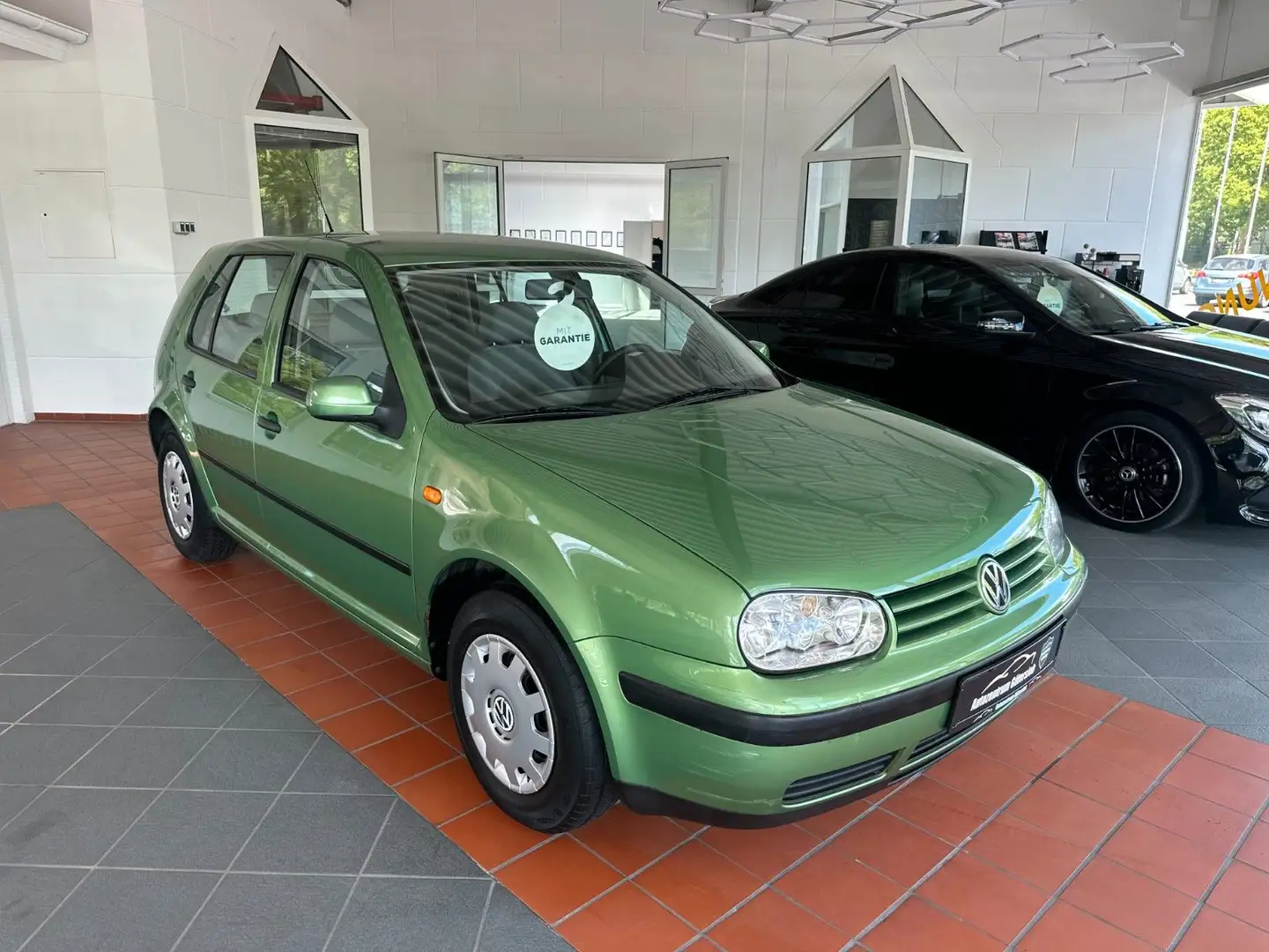 Volkswagen Golf * Automatik / 5-Türen * Vert - 2