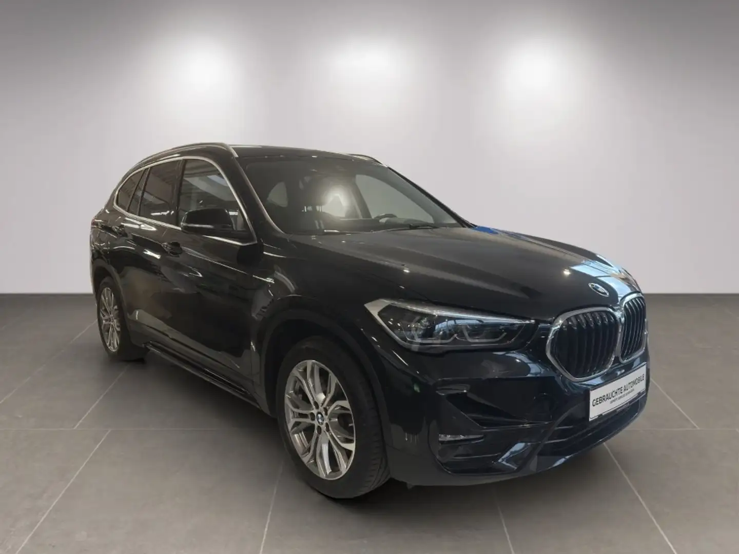 BMW X1 X1 xDrive25e Schwarz - 2