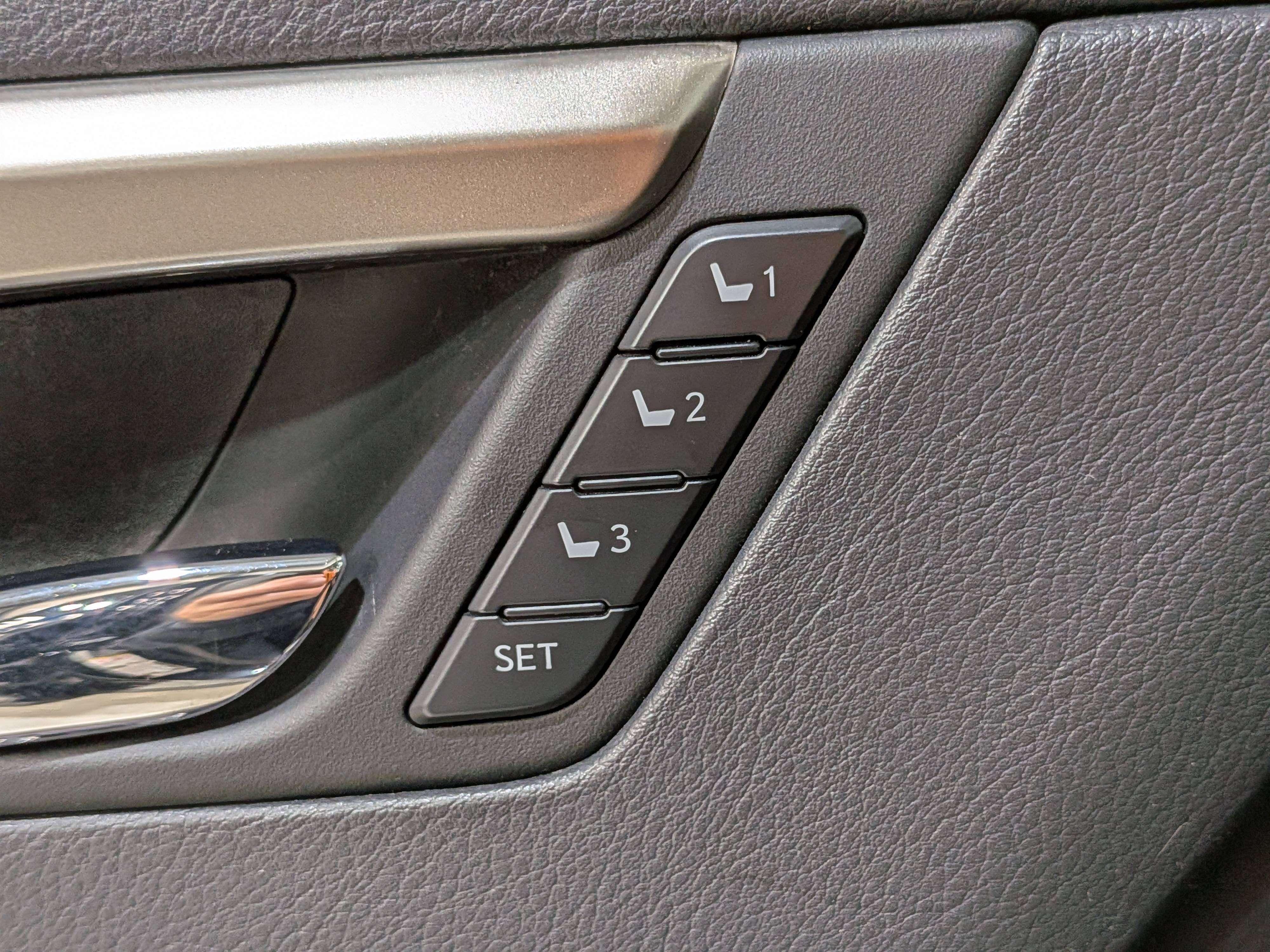 Lexus RX 2020