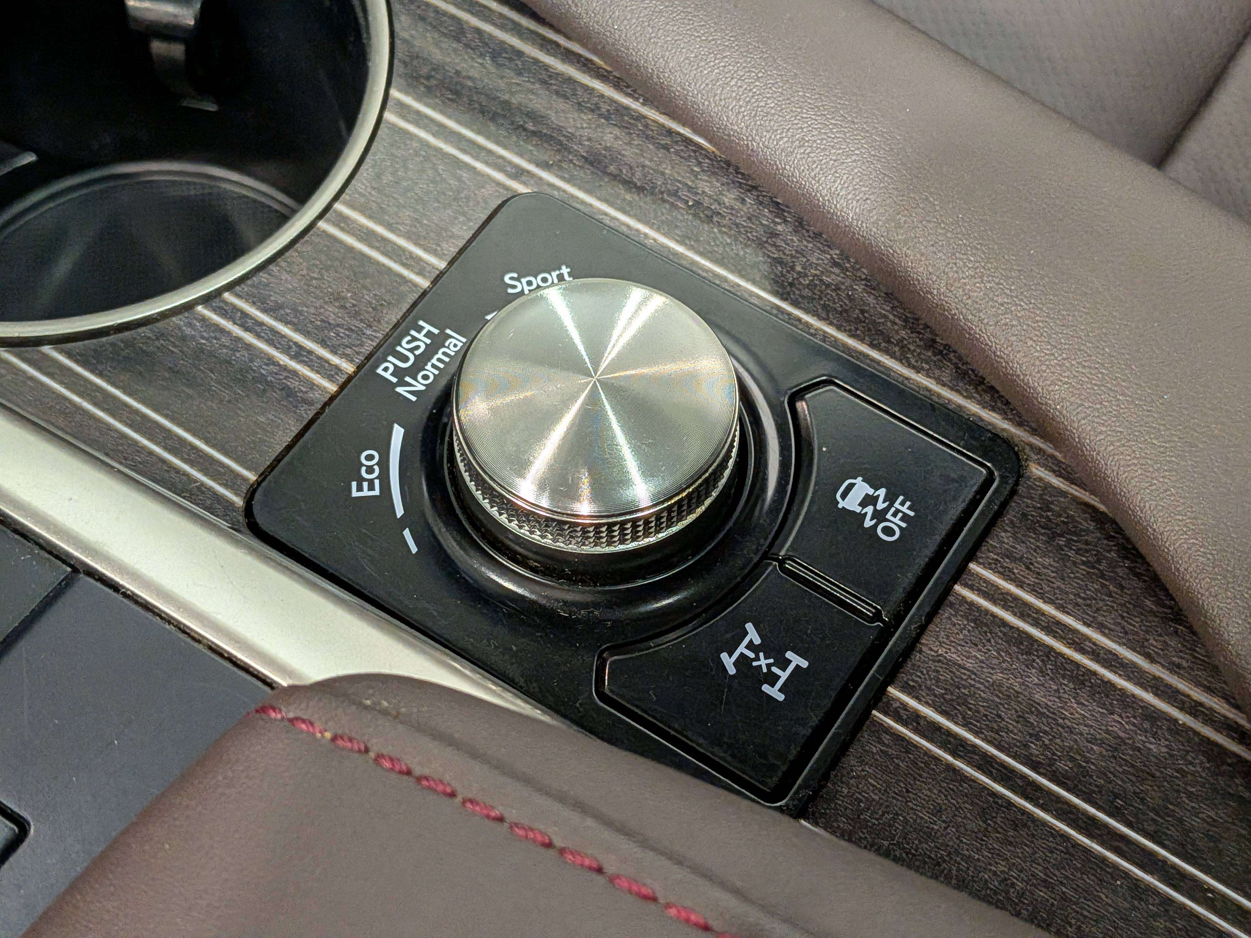 Lexus RX 2020