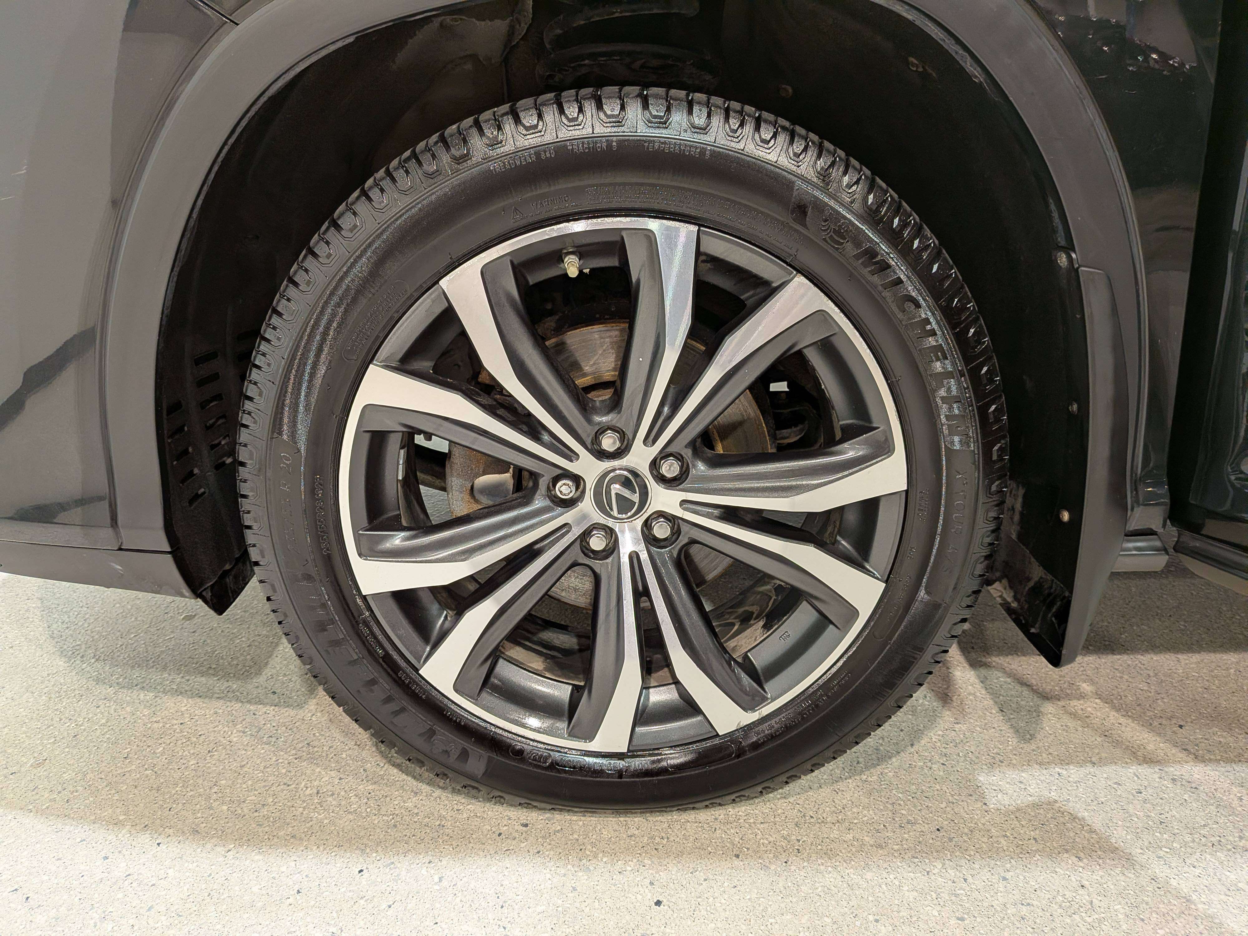 Lexus RX 2020
