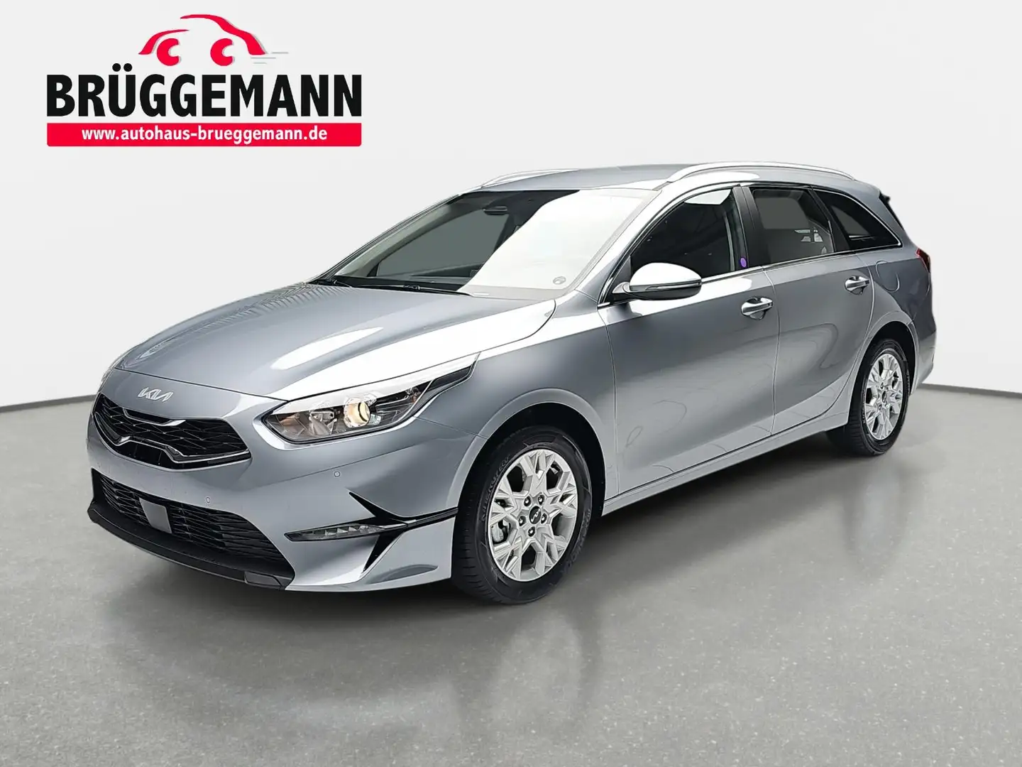 Kia Ceed SW / cee'd SW CEED SW 1.5 T-GDI DCT7 ULTIMATE EDITION MJ25 Silber - 1