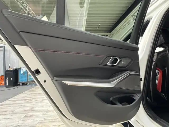 BMW M3 view 23