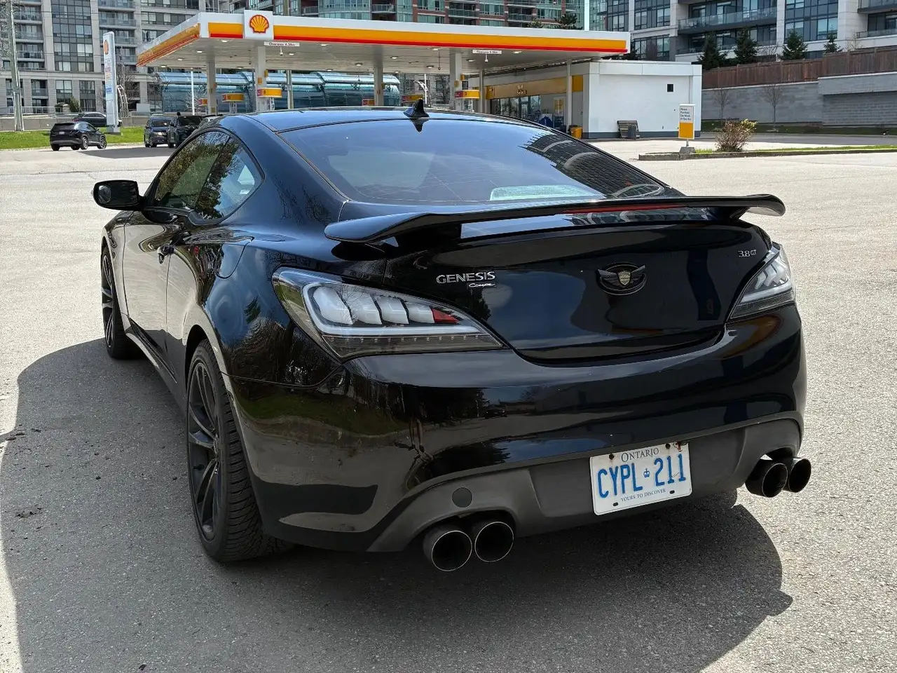 Hyundai Genesis Coupe снимка Hyundai Genesis Coupe