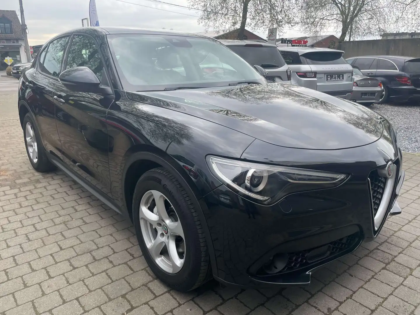 Alfa Romeo Stelvio 2.2 JTD Super-XENON-GPS-CUIR-TVA COMP. Noir - 1